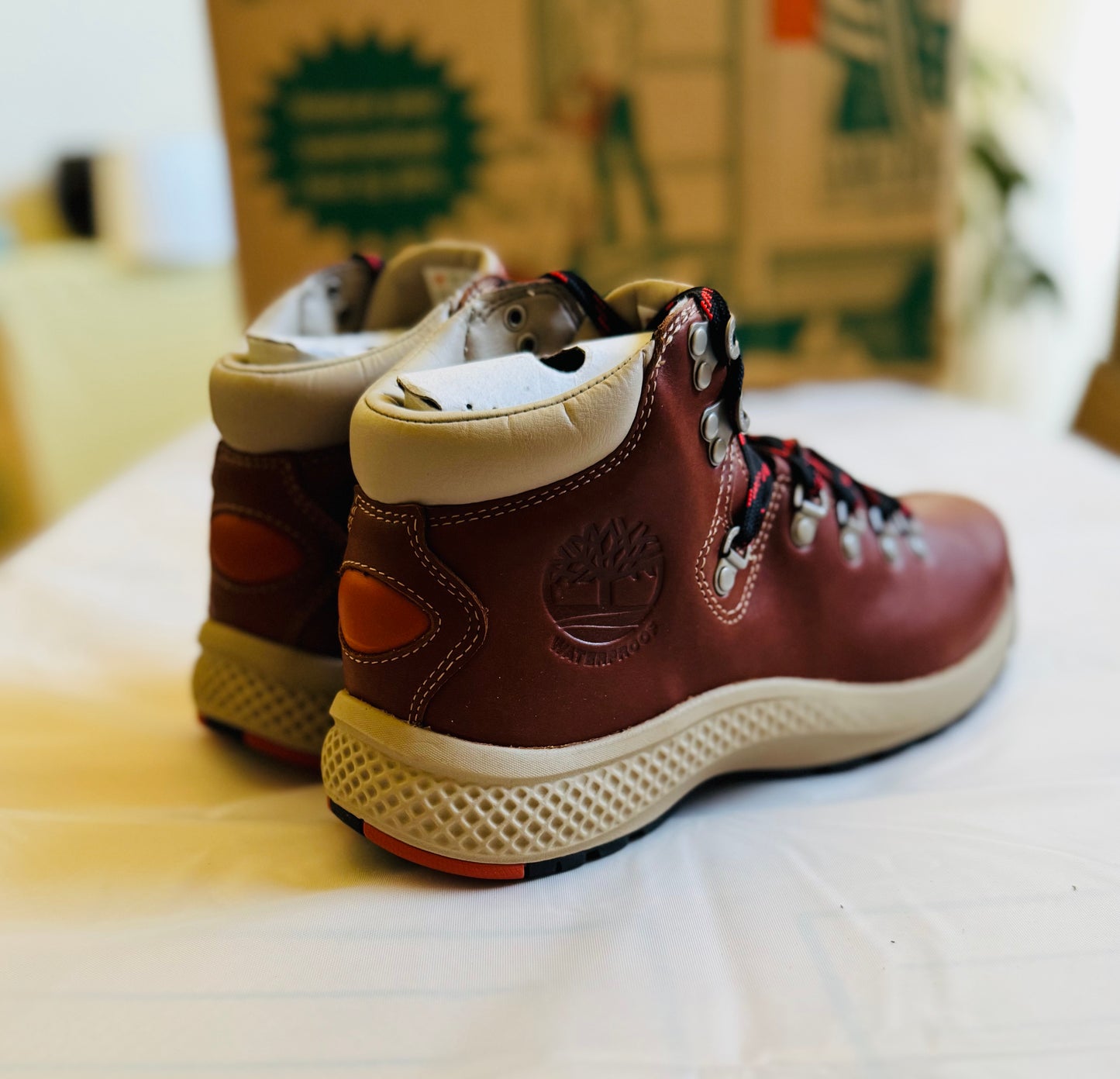 Flyroam Trail Leather