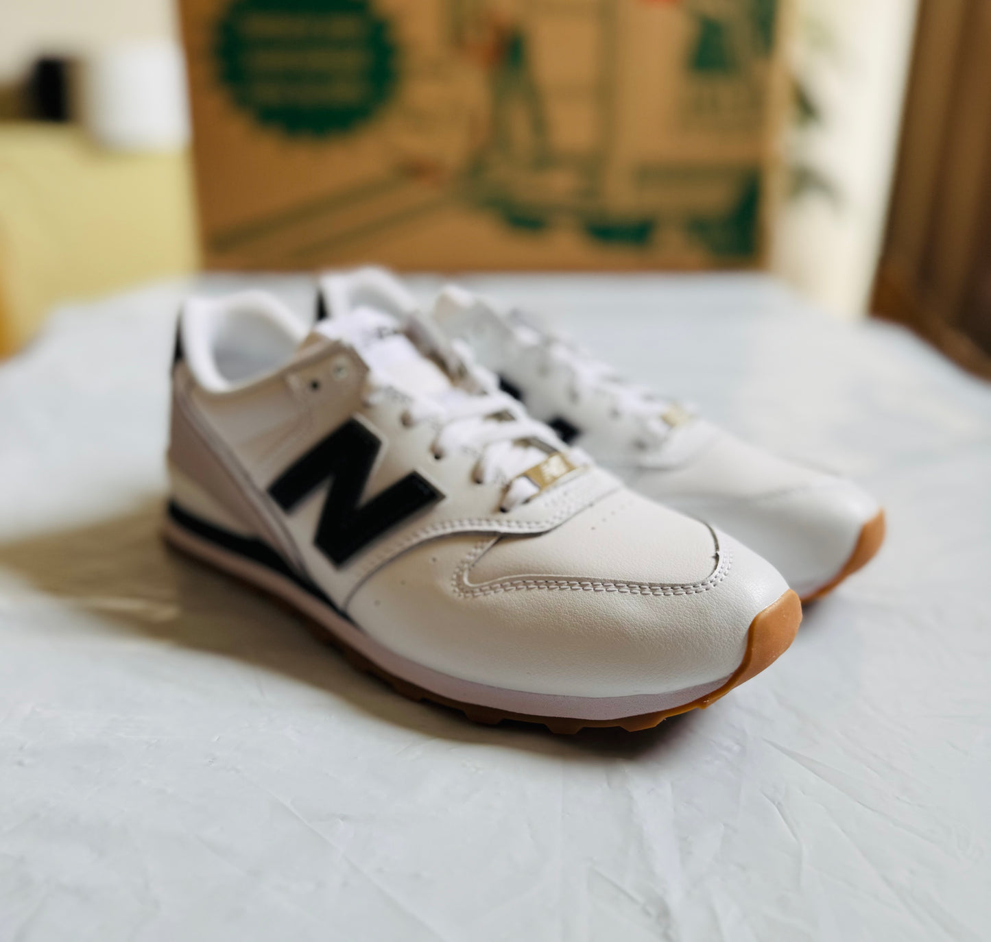 996 W wht