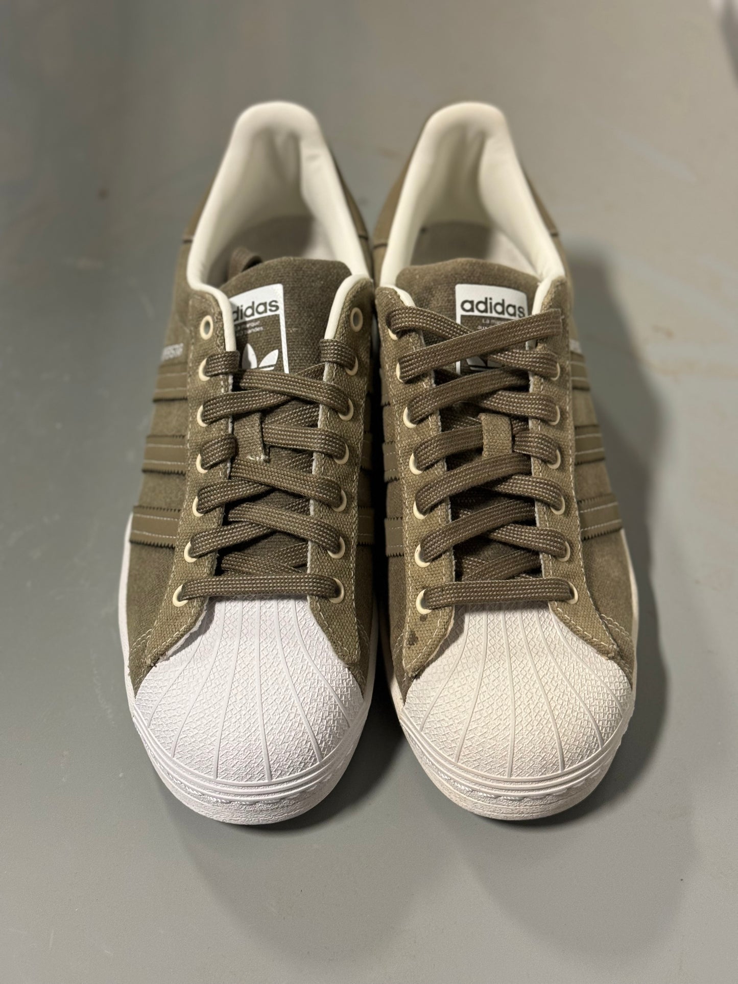 Superstar cargo