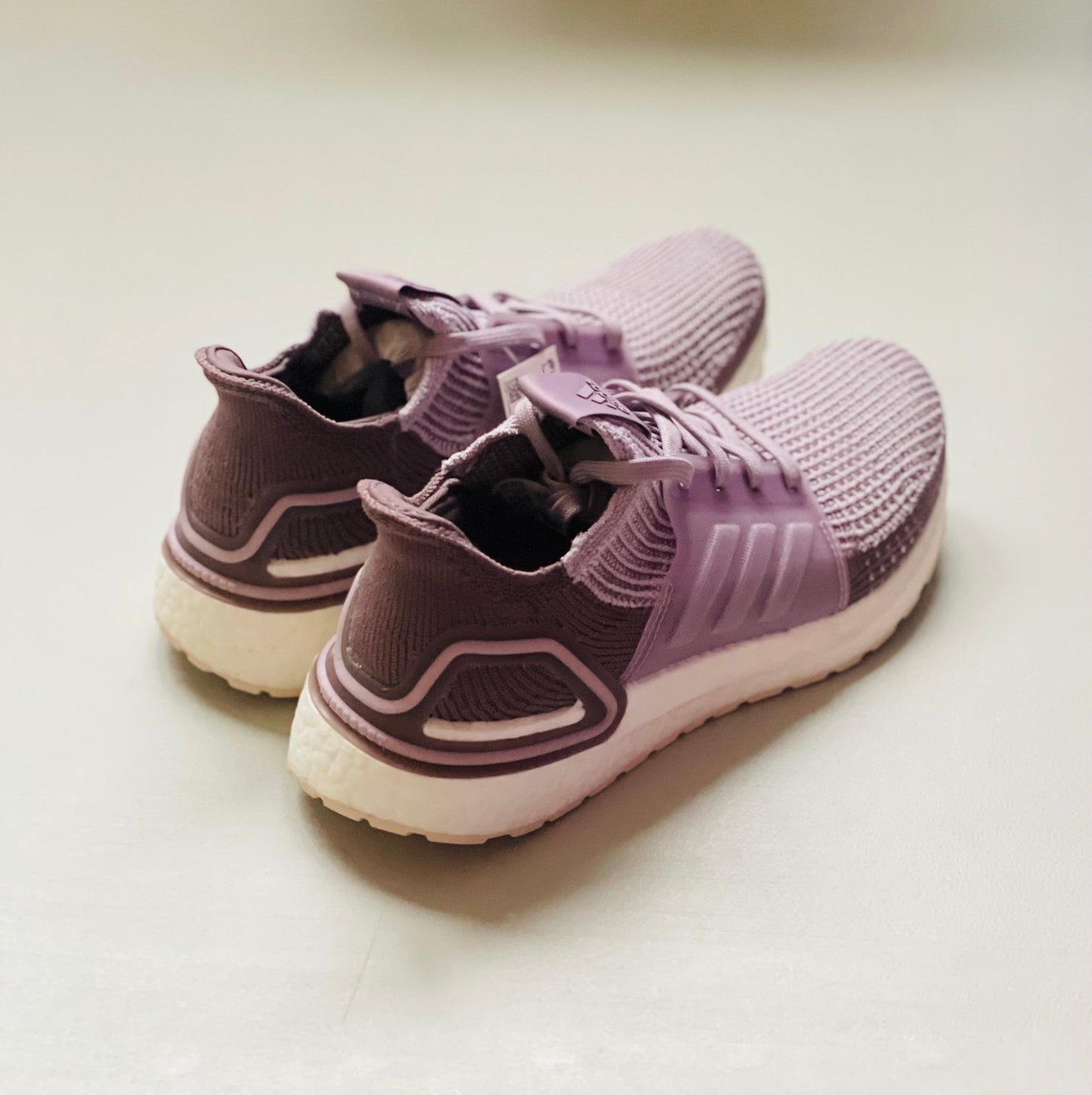 UltraBoost 19 w lilac