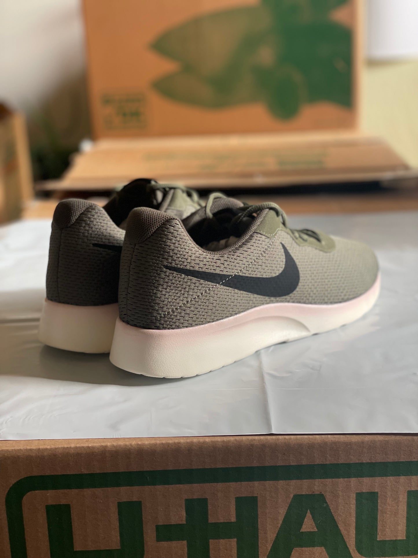 Nike Tanjun SE