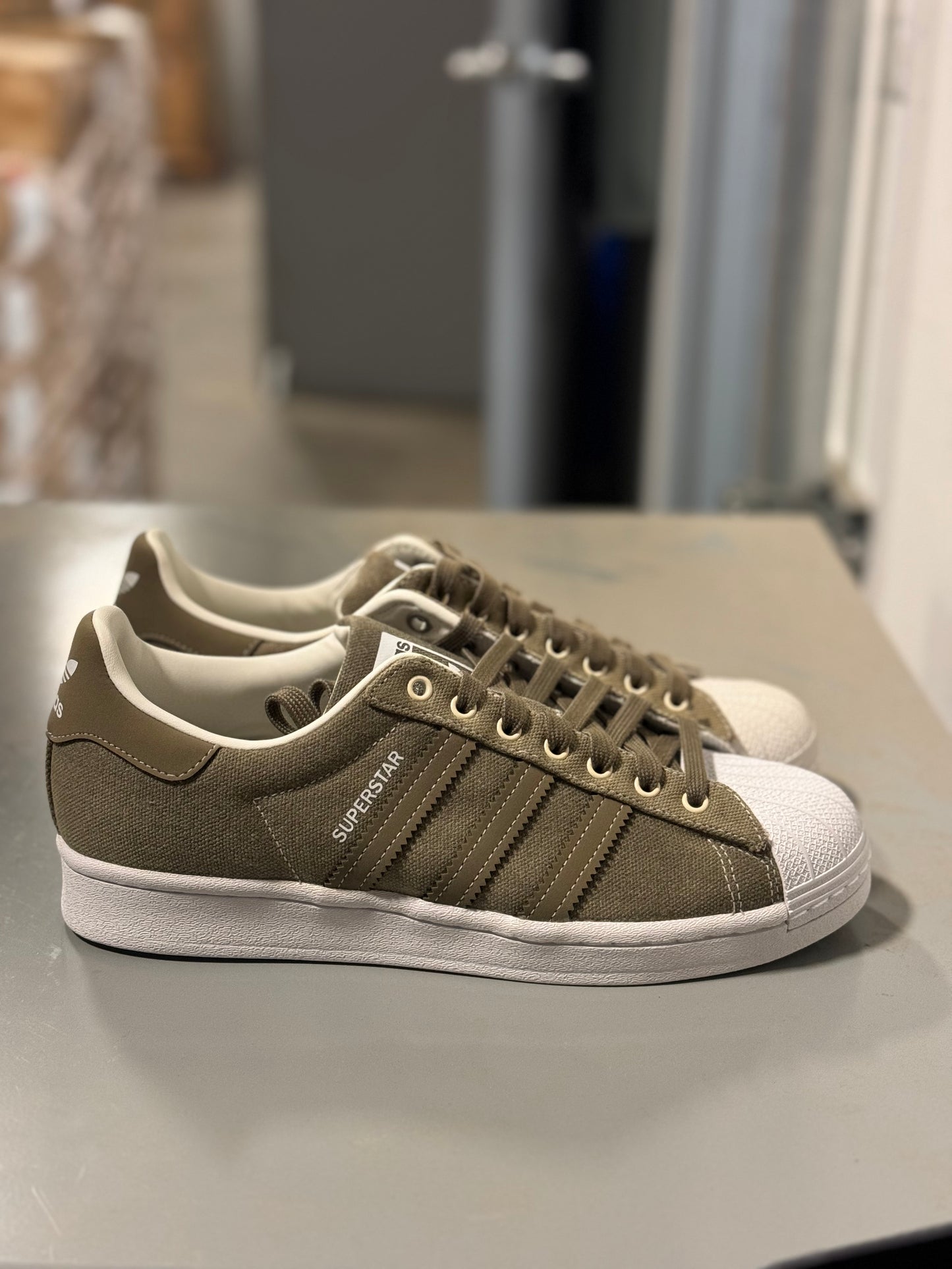 Superstar cargo