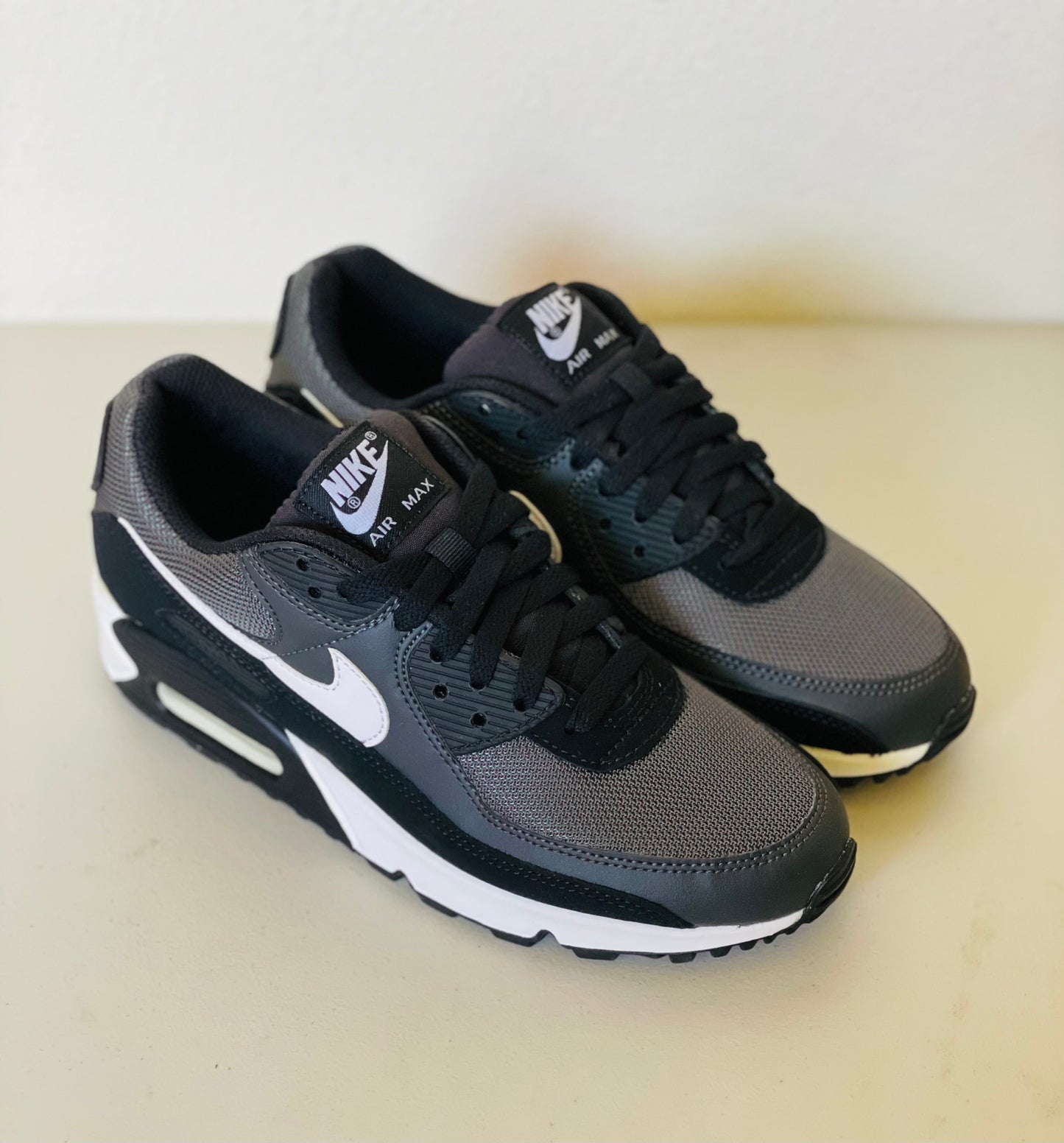 Nike Air Max 90 Mens iron grey/dark smoke grey/black-white