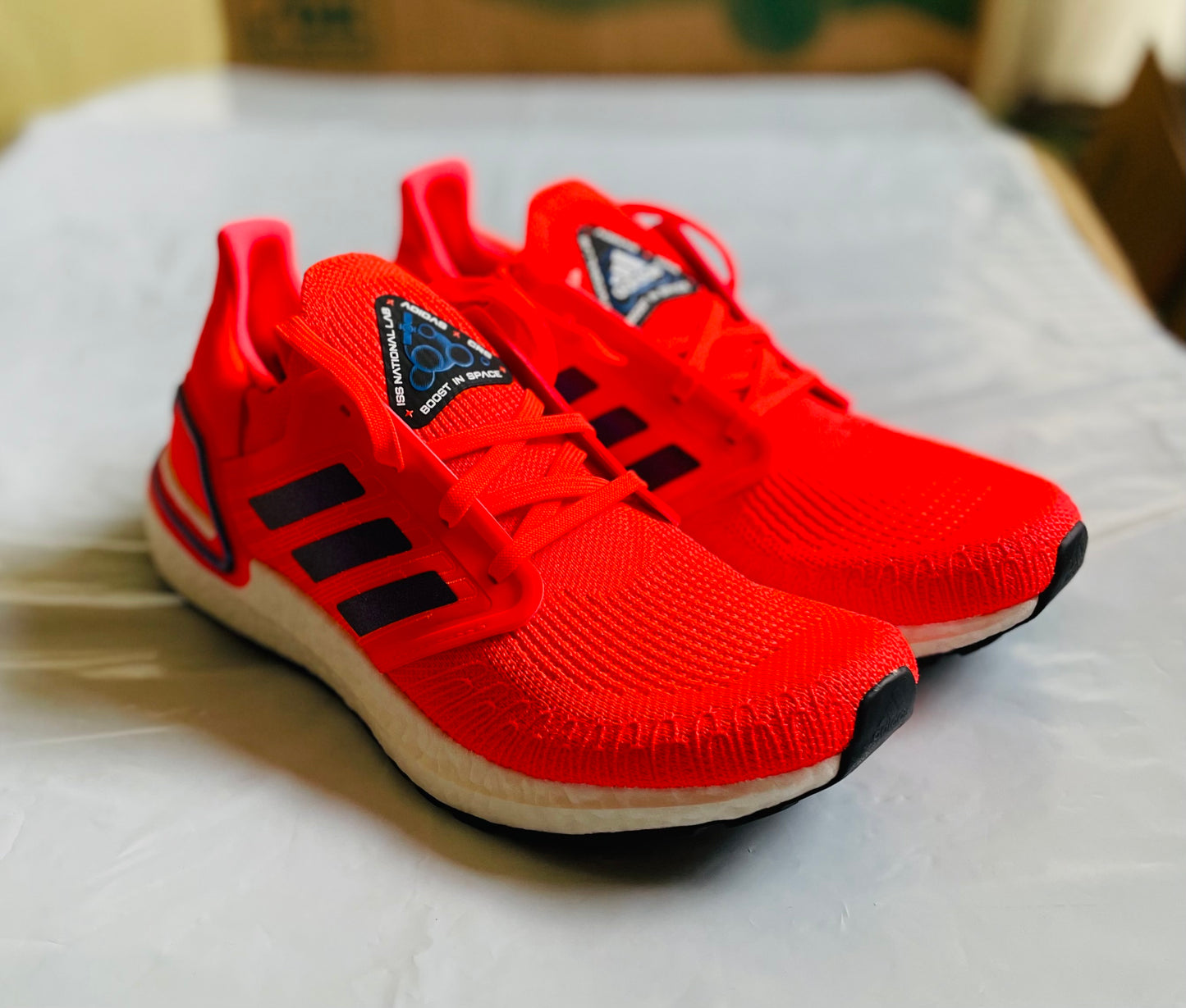 UltraBoost 20 m red