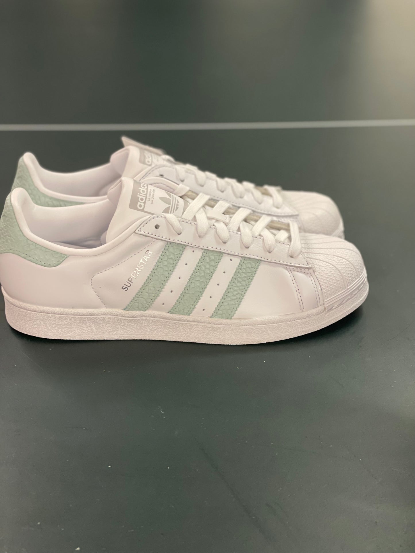 Superstar W wht/ash green