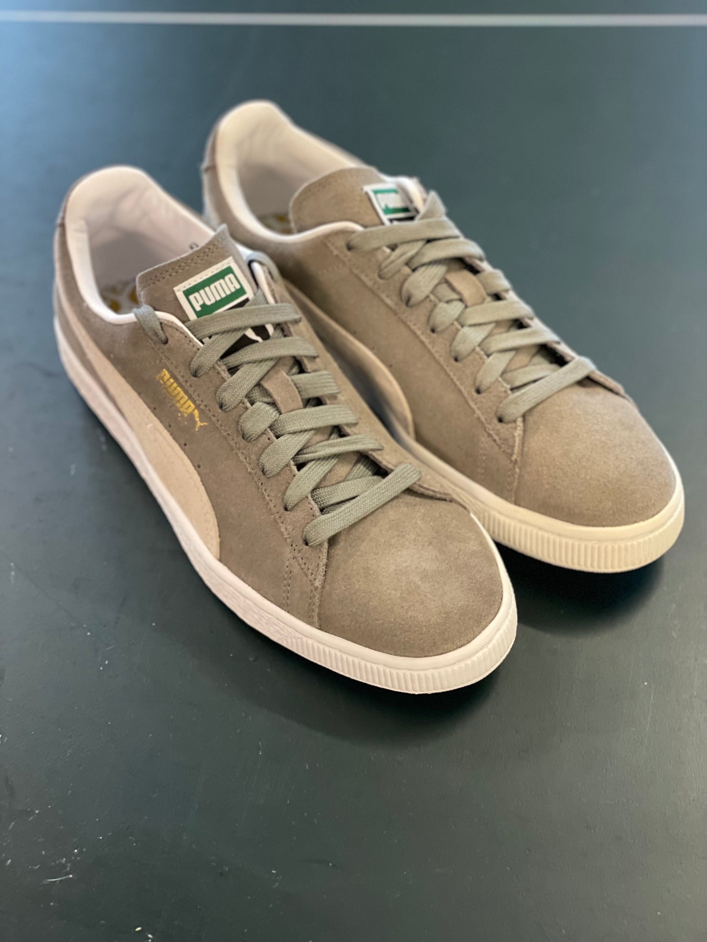 Suede Classic+ steeple gray