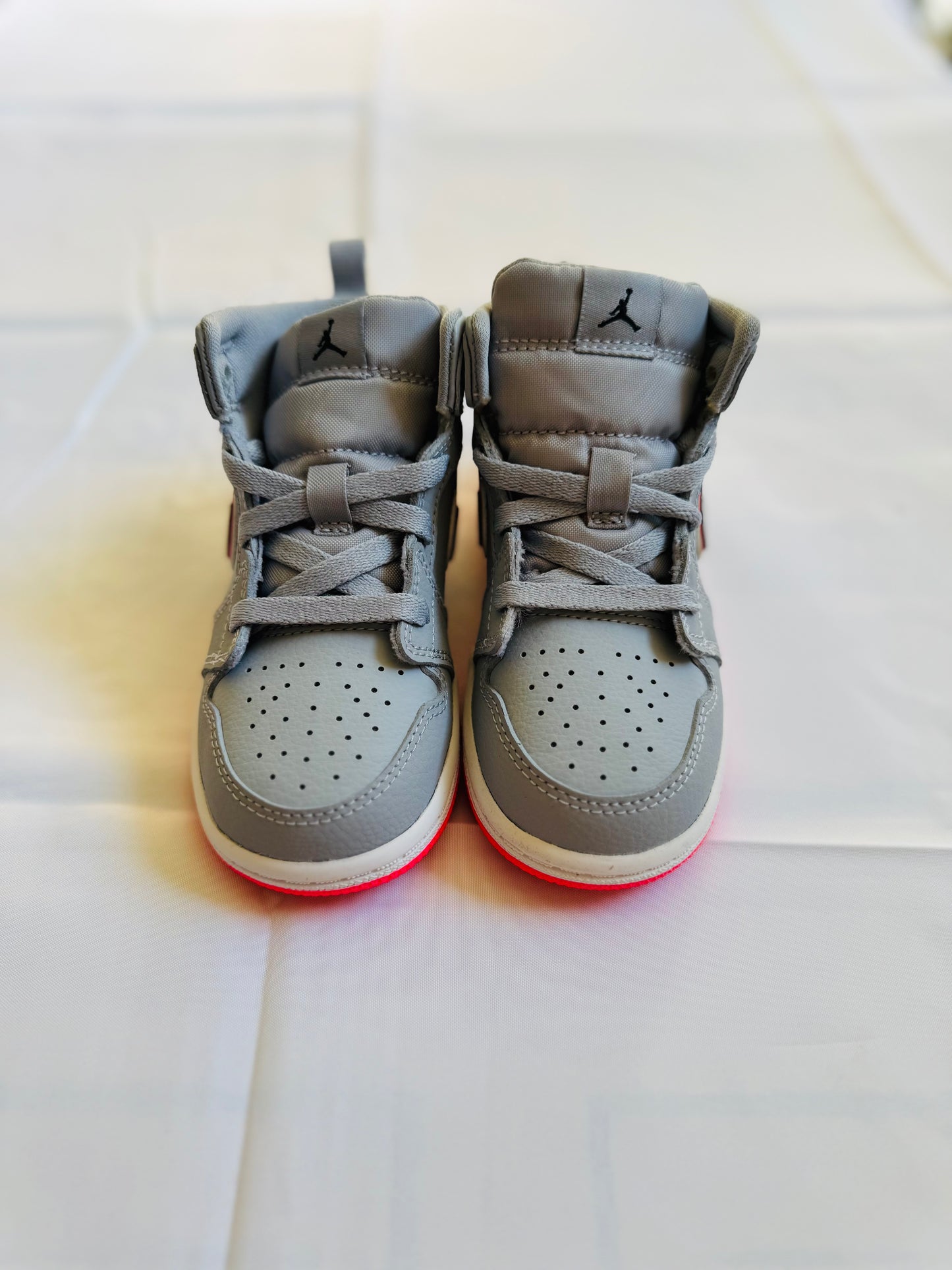 Jordan 1 mid td