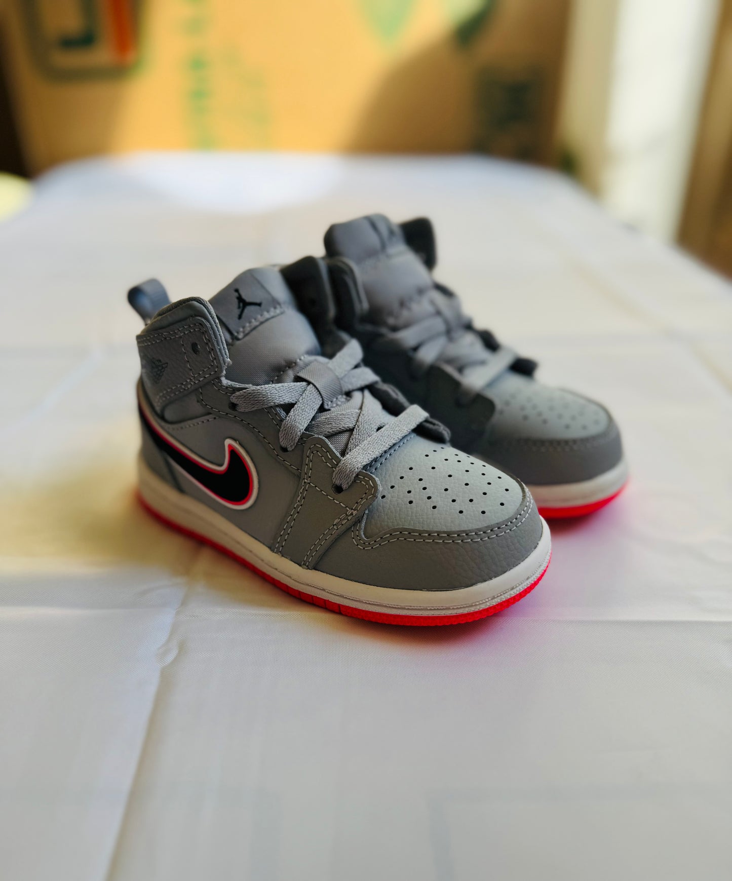 Jordan 1 mid td