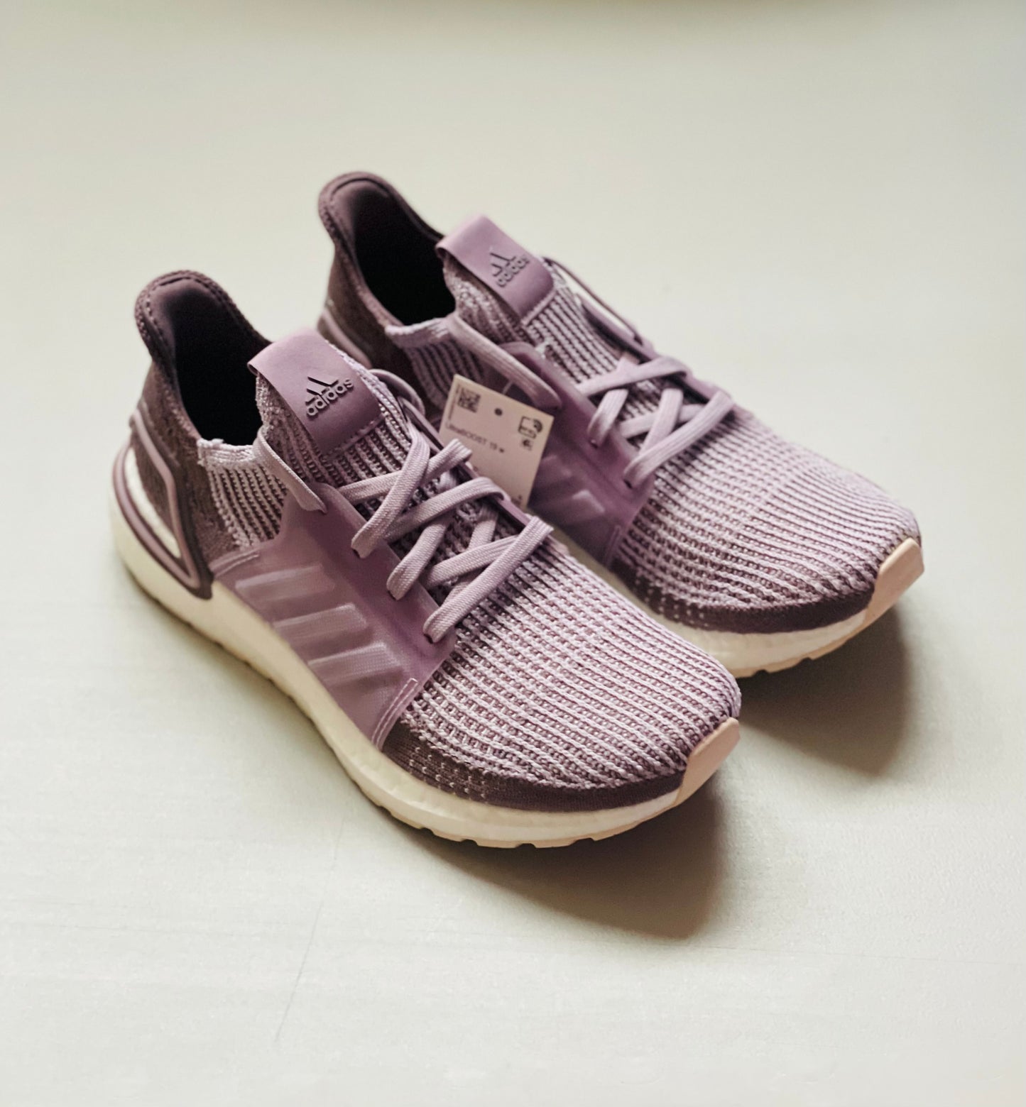 UltraBoost 19 w lilac