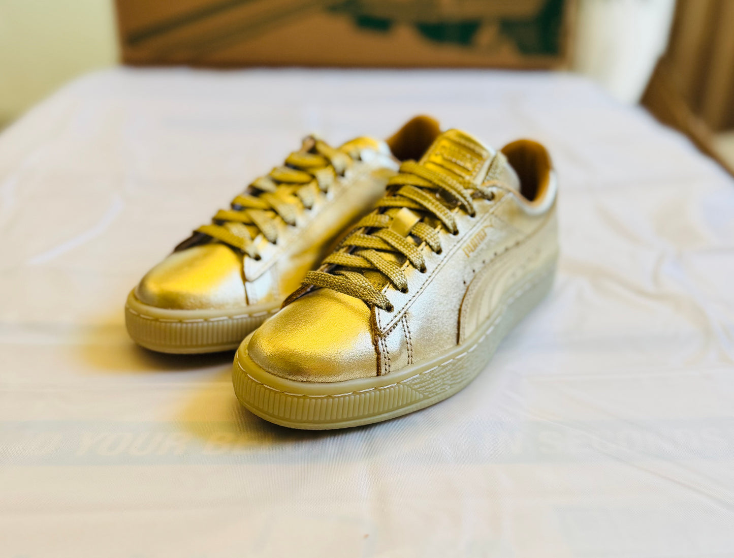 Suede 50th Anni Metallic Gold
