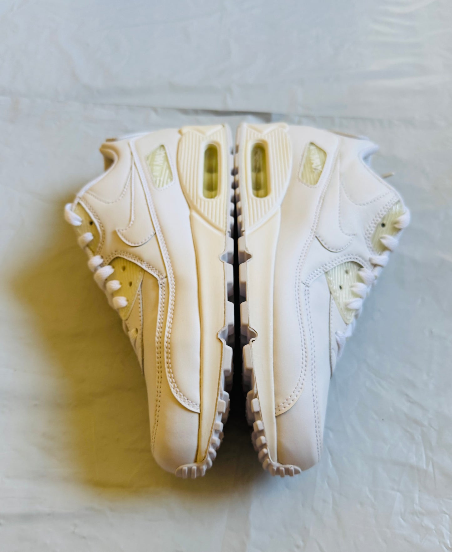 Nike Air Max 90 LTR Mens sz 8.5C yellowed