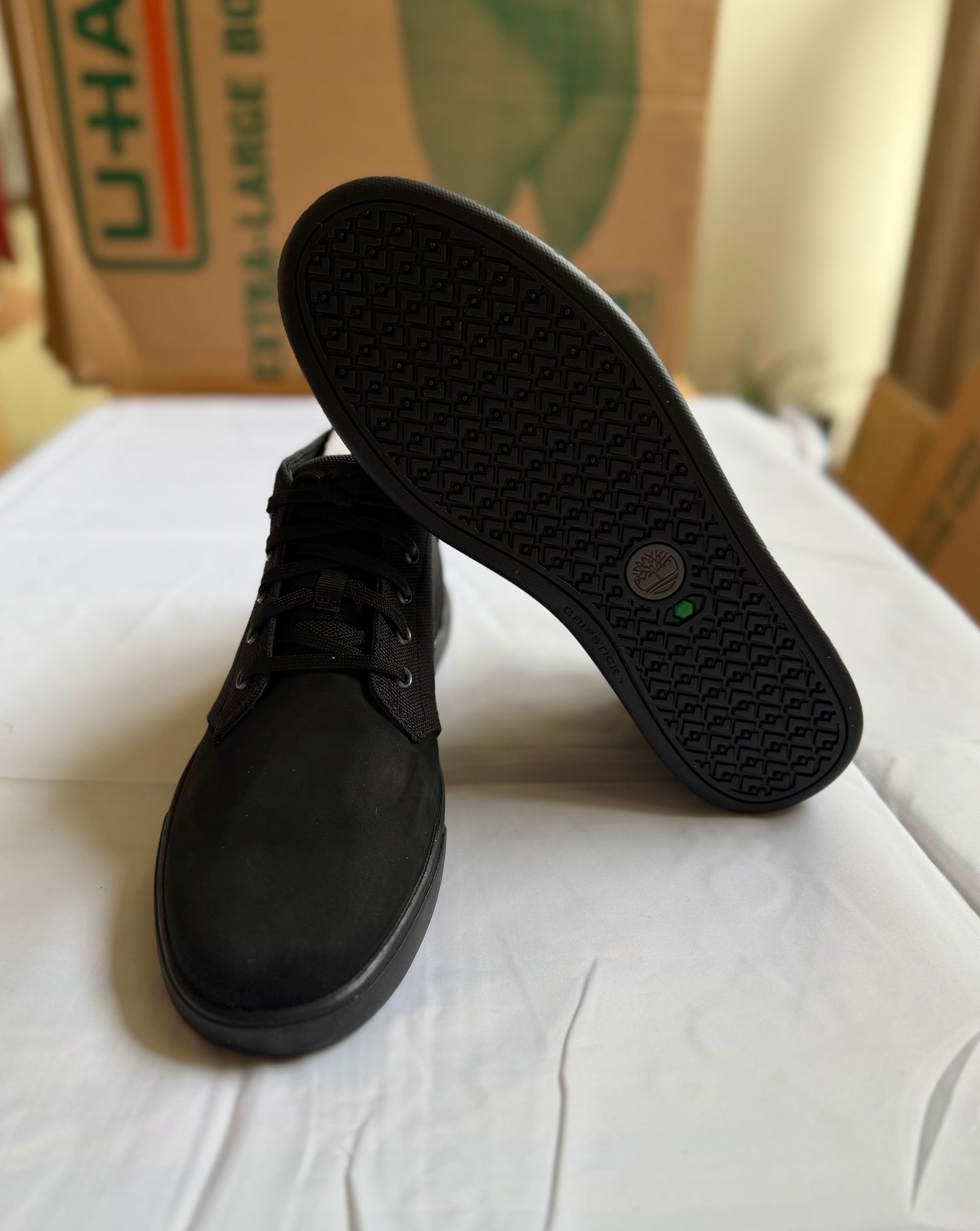 Groveton Black Monochrome