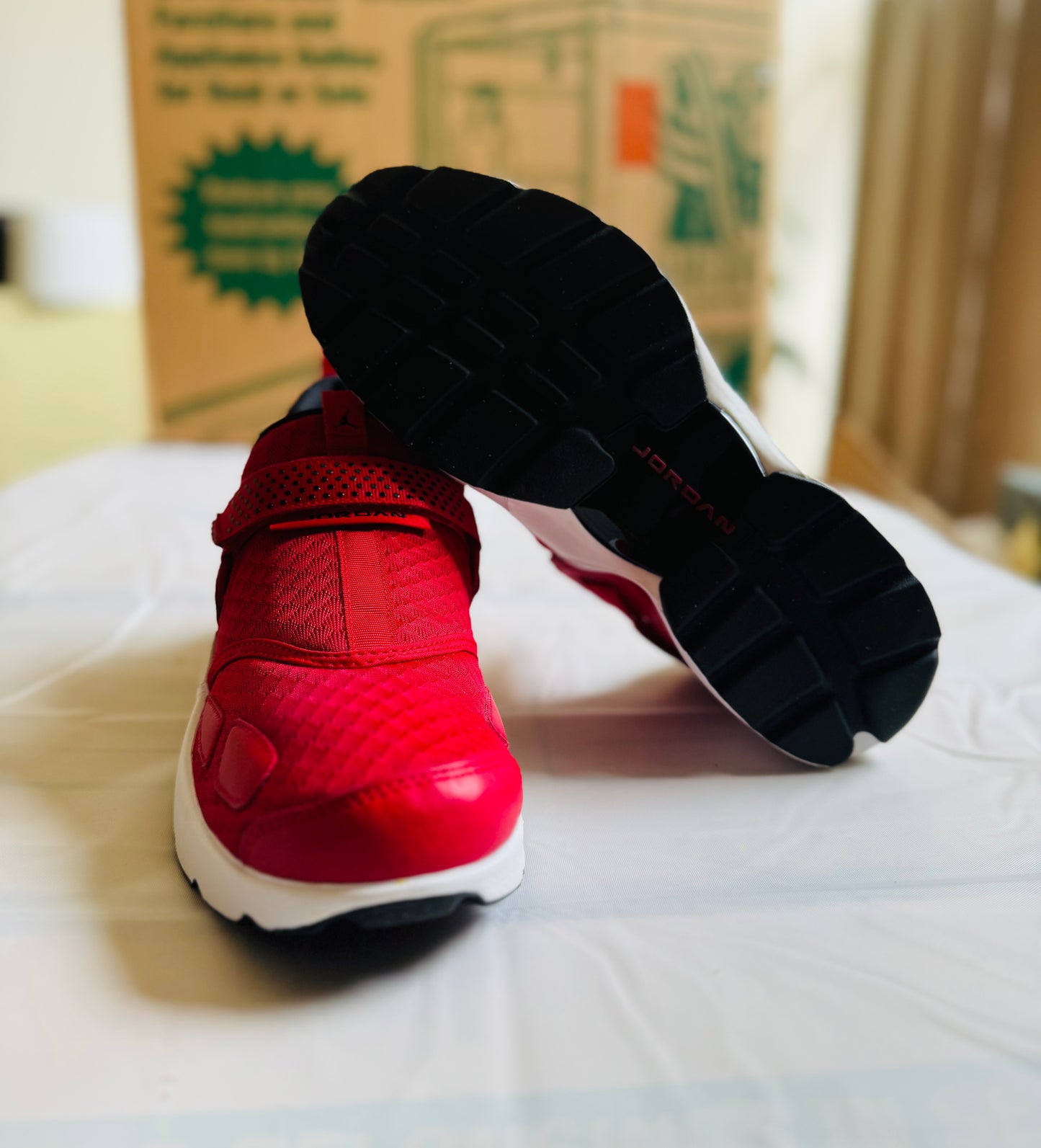 Trunner LX gym red