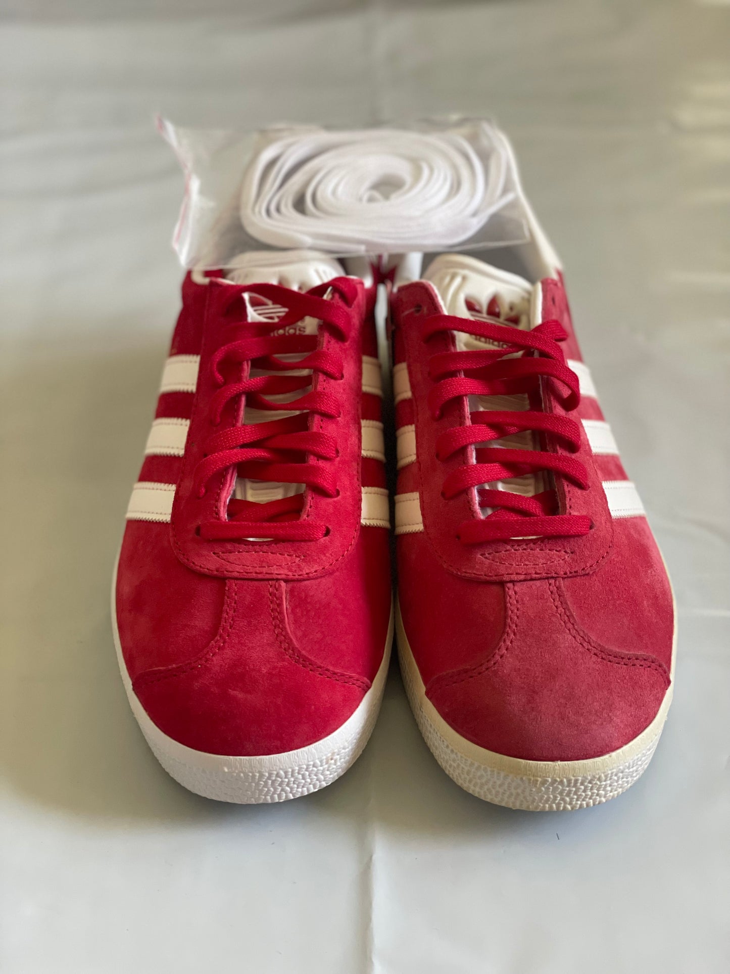 Gazelle red/wht DISPLAY