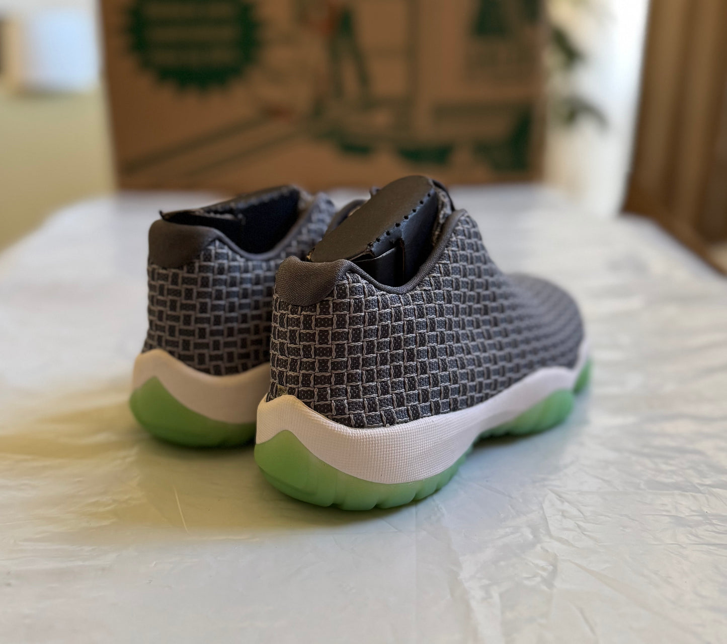Air Jordan Future Low wolf grey