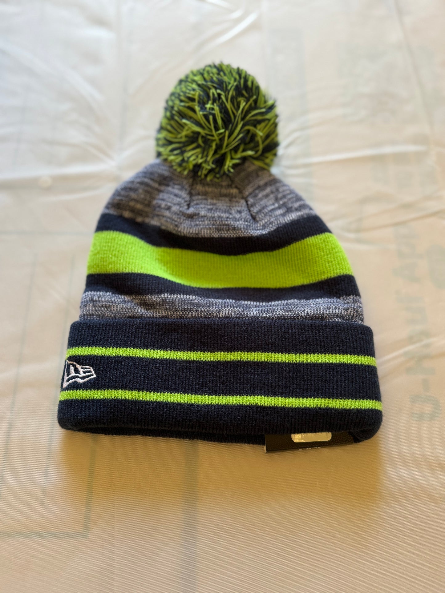 New Era Seattle Seahawks Knit Cap w/ Pom