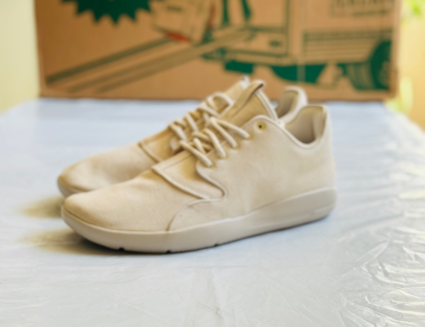 Air Jordan Eclipse light bone
