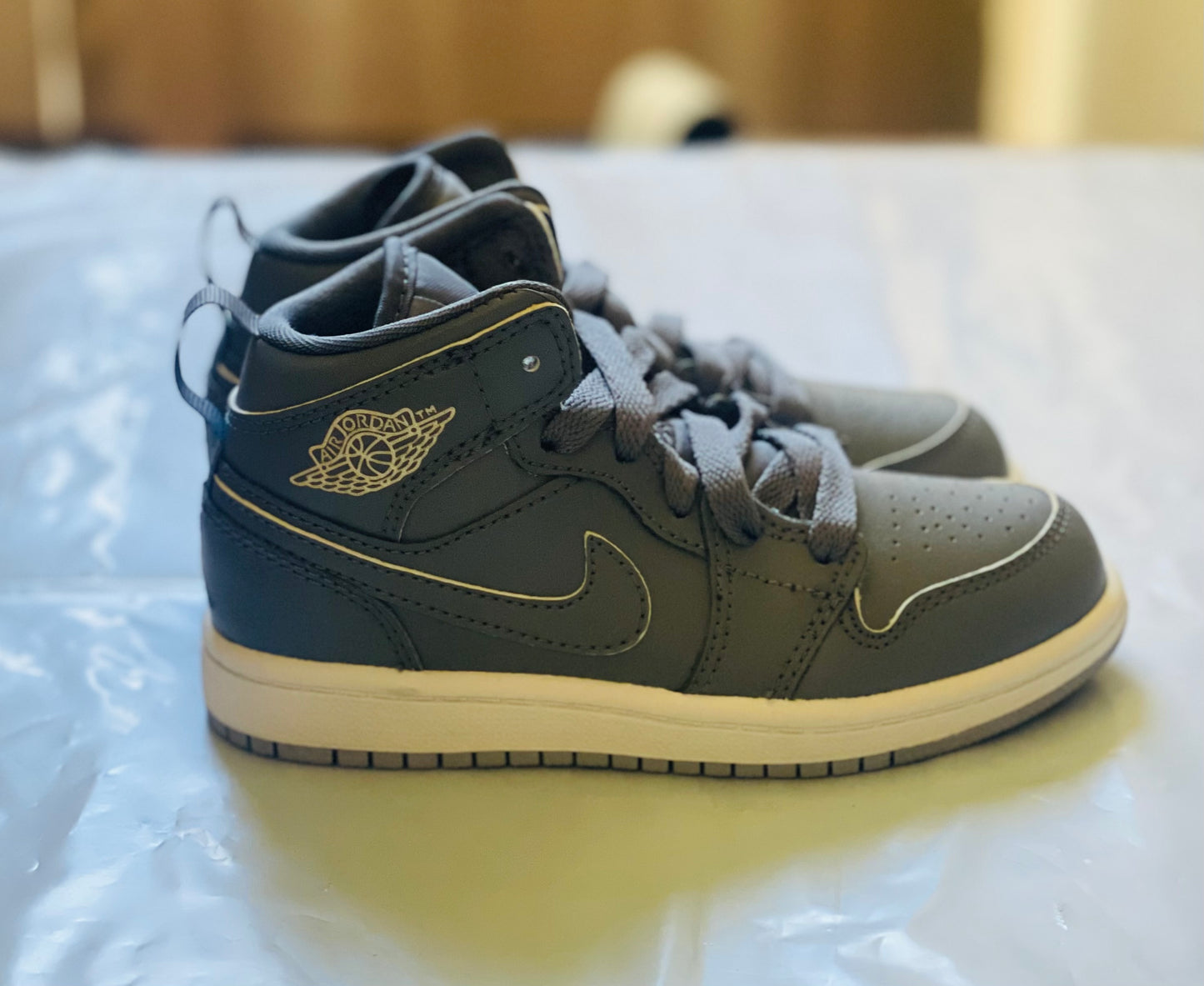 Jordan 1 Mid Kids cool grey/wht-wolf grey