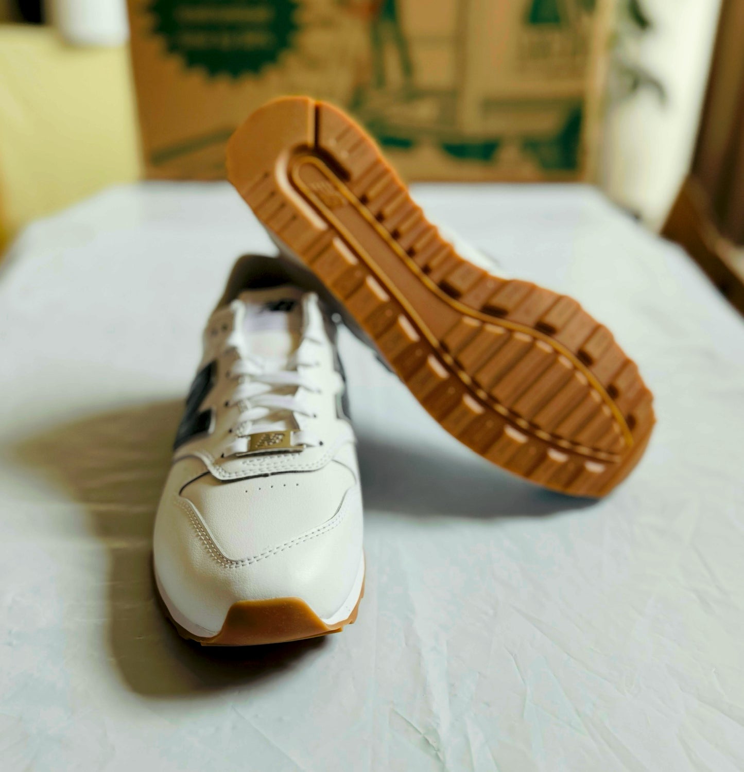 996 W wht