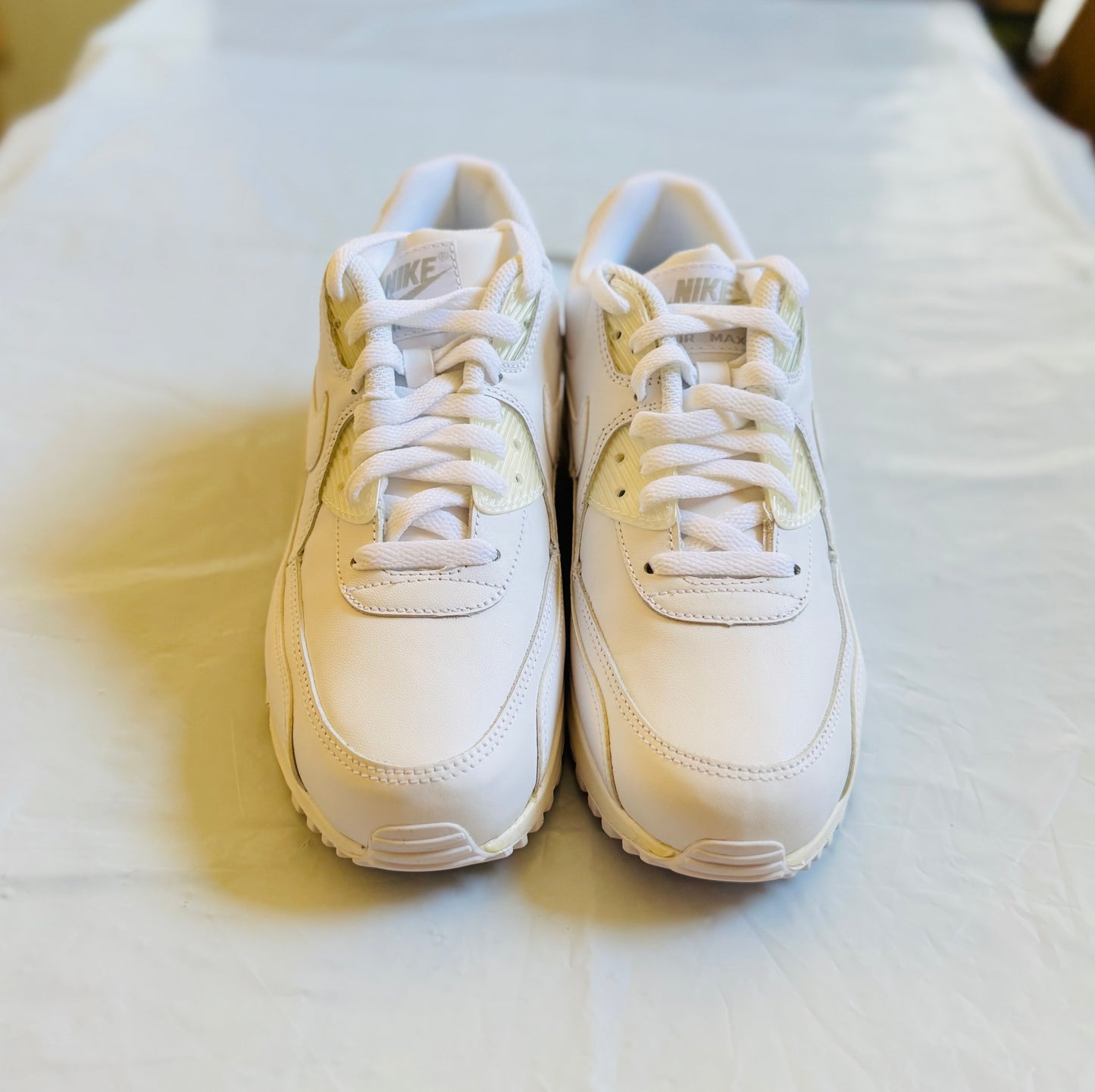 Nike Air Max 90 LTR Mens sz 8.5C yellowed