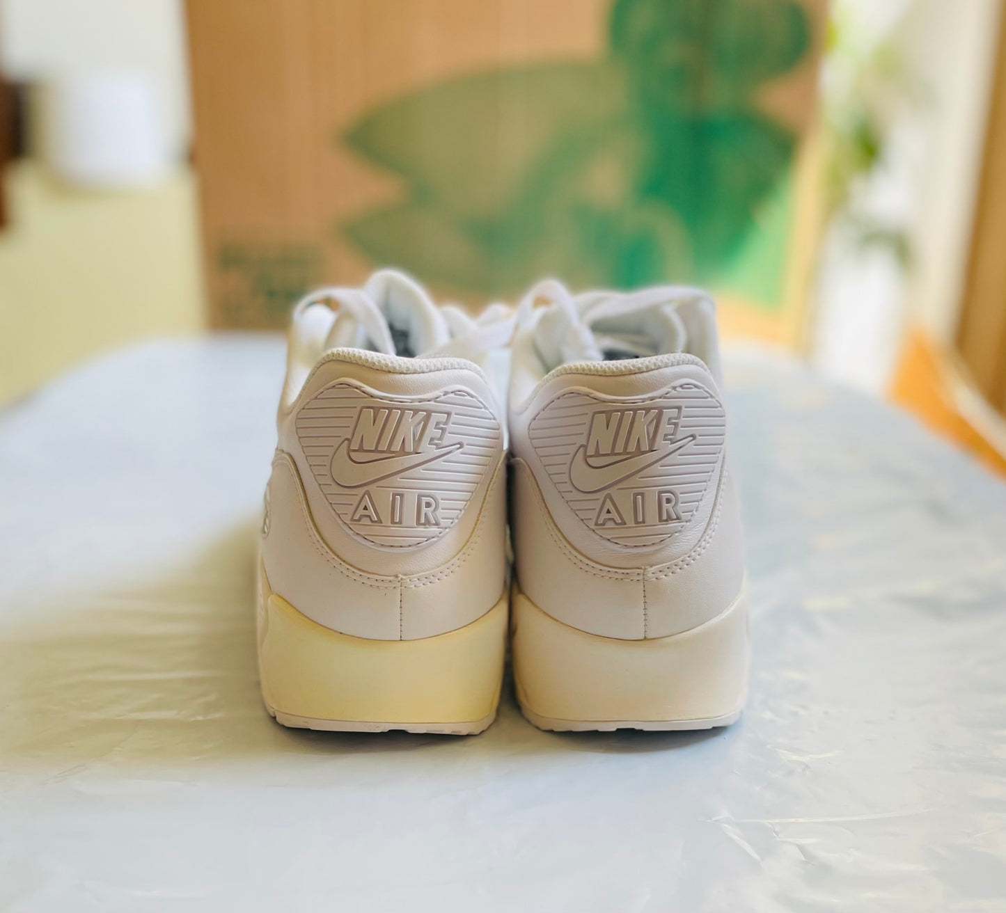 Nike Air Max 90 LTR Mens sz 13C yellowed
