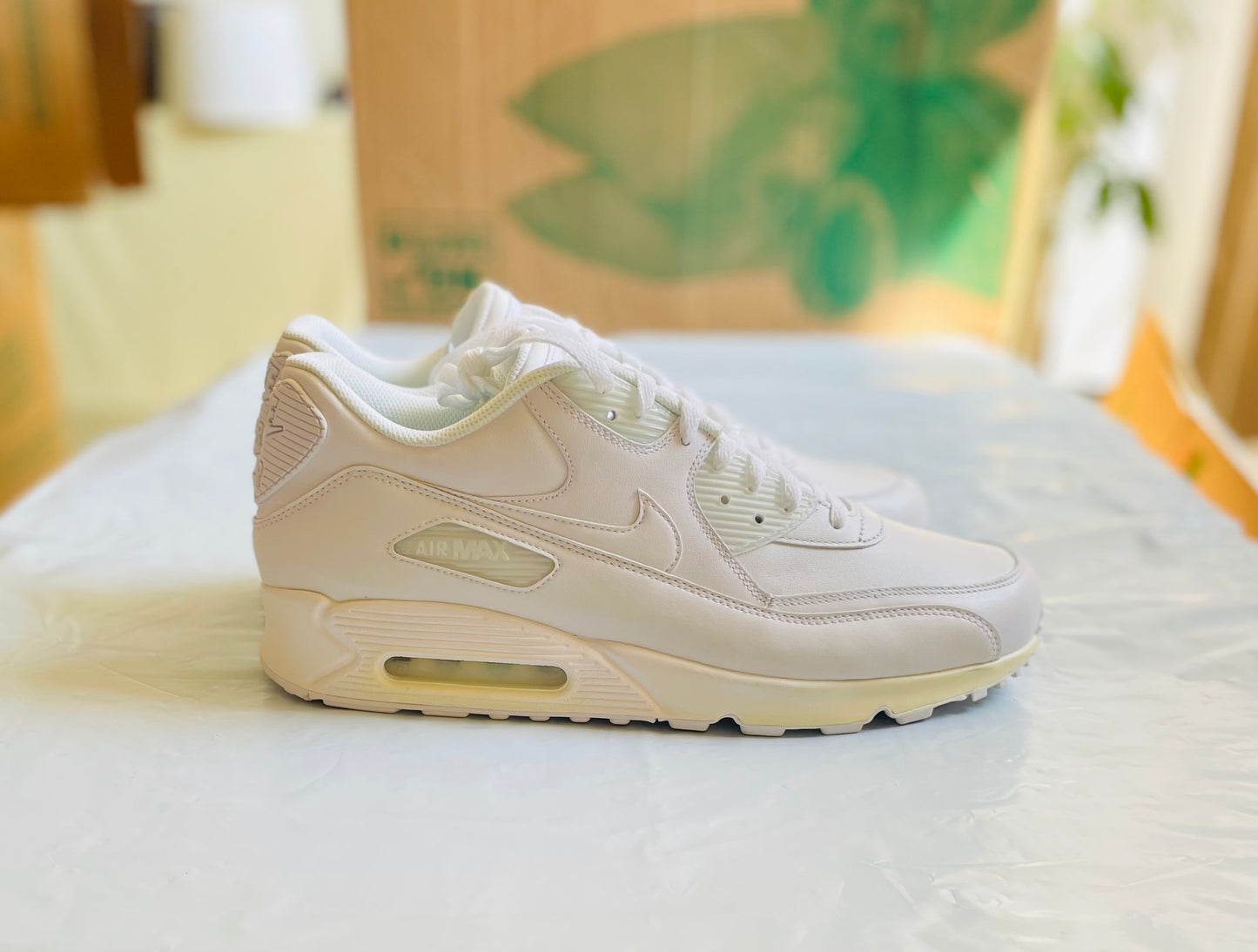Nike Air Max 90 LTR Mens sz 13C yellowed