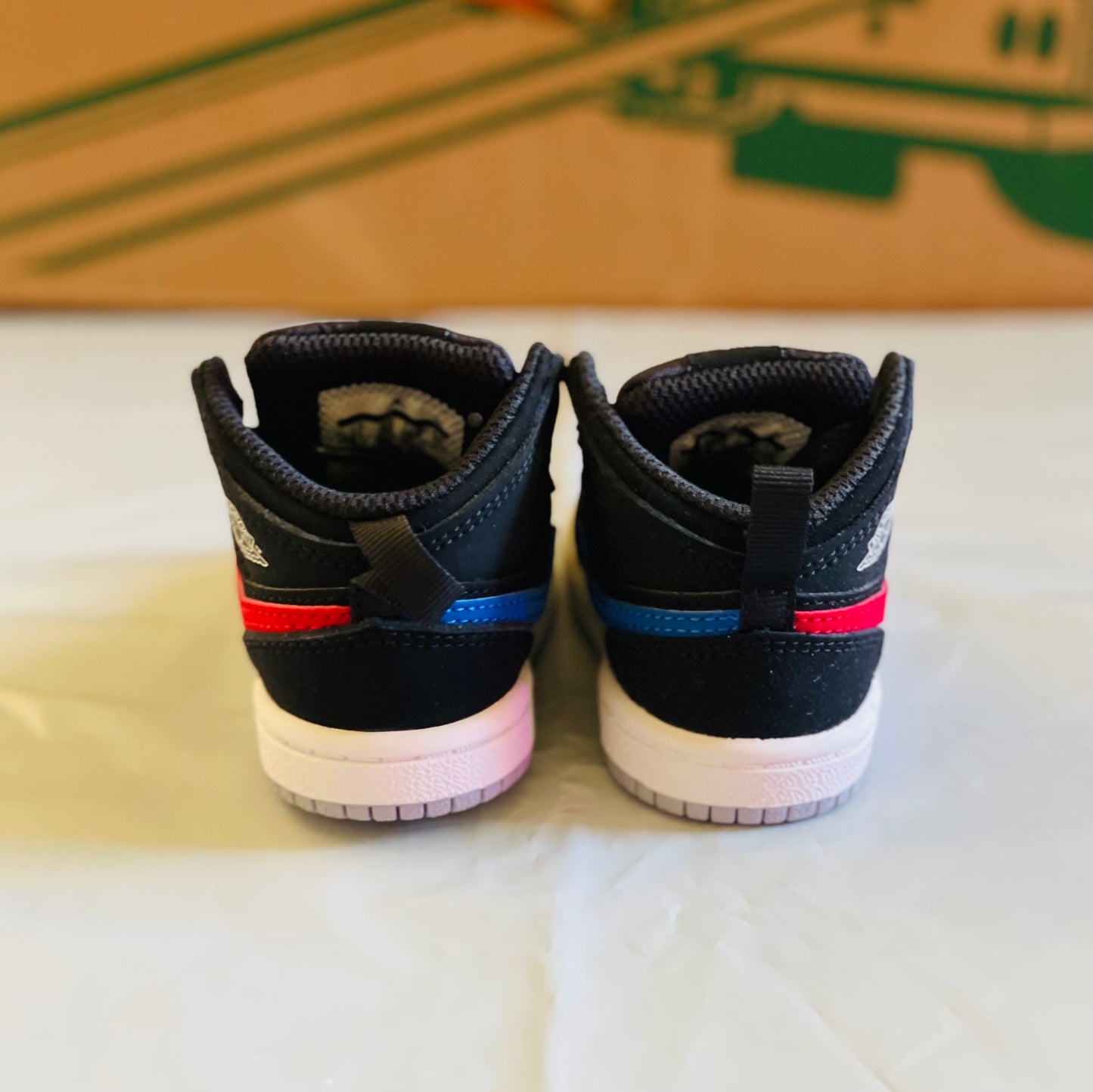 Jordan 1 mid td
