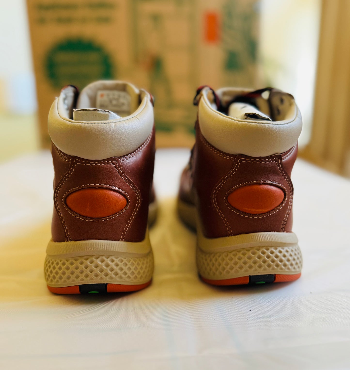 Flyroam Trail Leather