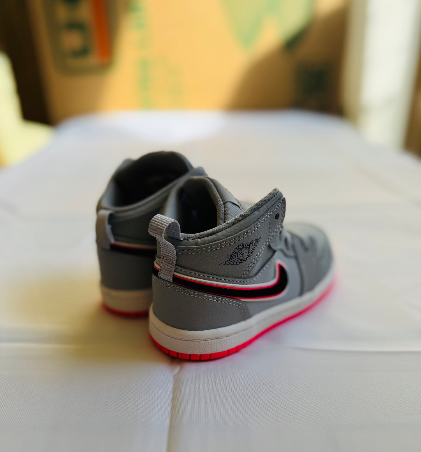 Jordan 1 mid td