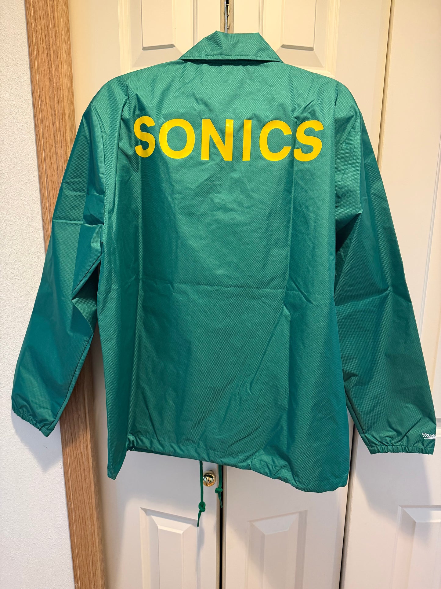 M&N Seattle Supersonics Coaches Jacket