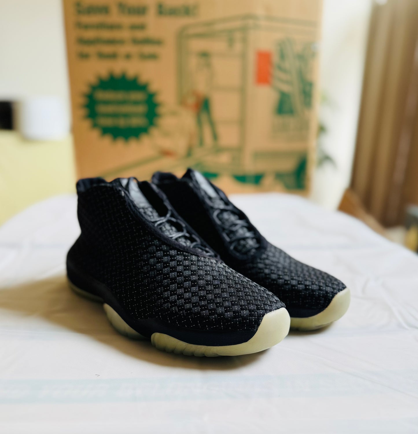 Air Jordan Future Premium blk glow