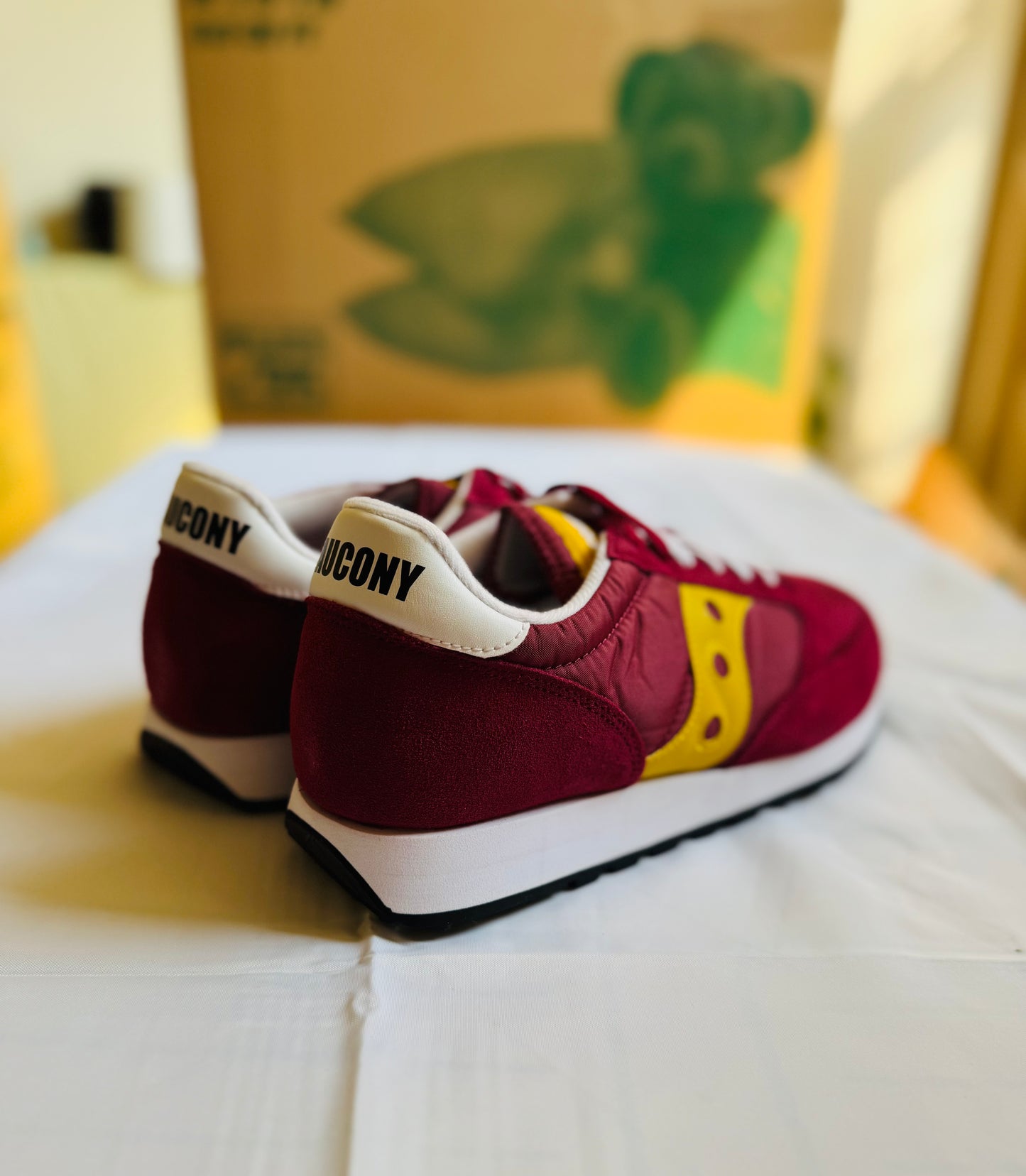 Jazz Original Vintage Maroon/Yellow