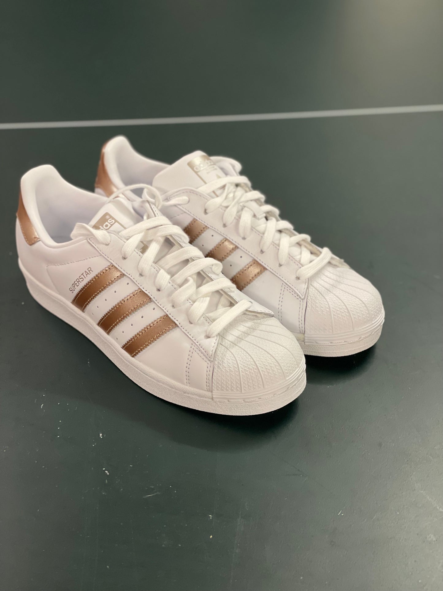 Superstar W wht/gold