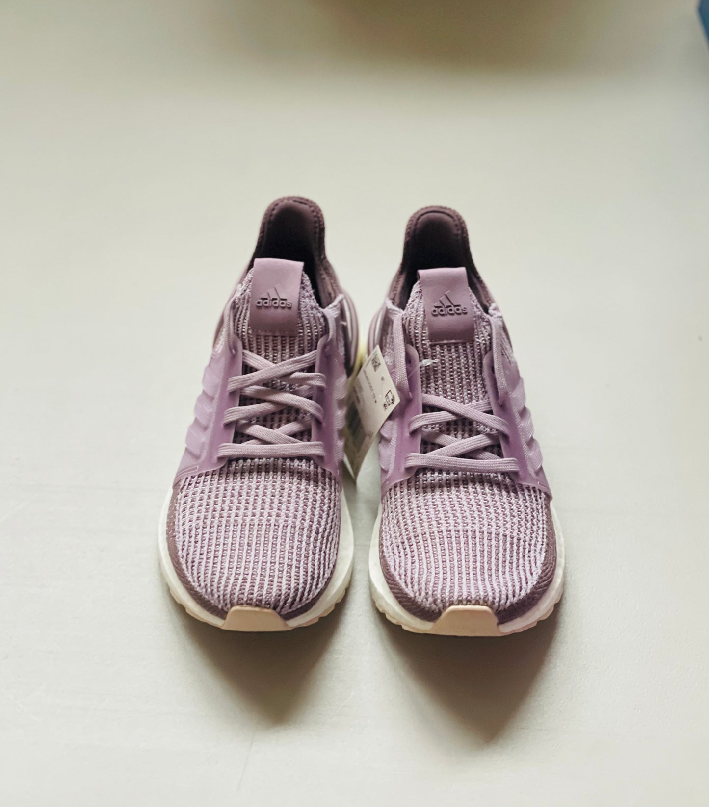 UltraBoost 19 w lilac