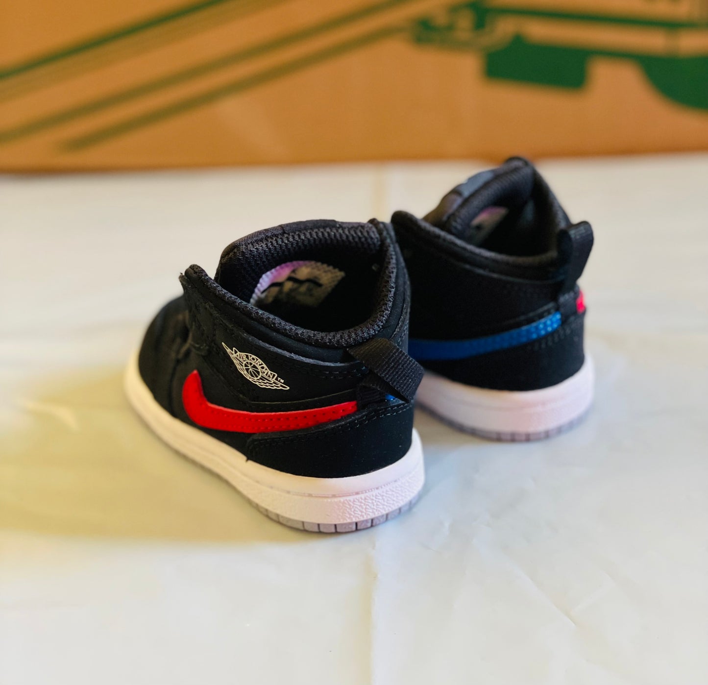 Jordan 1 mid td