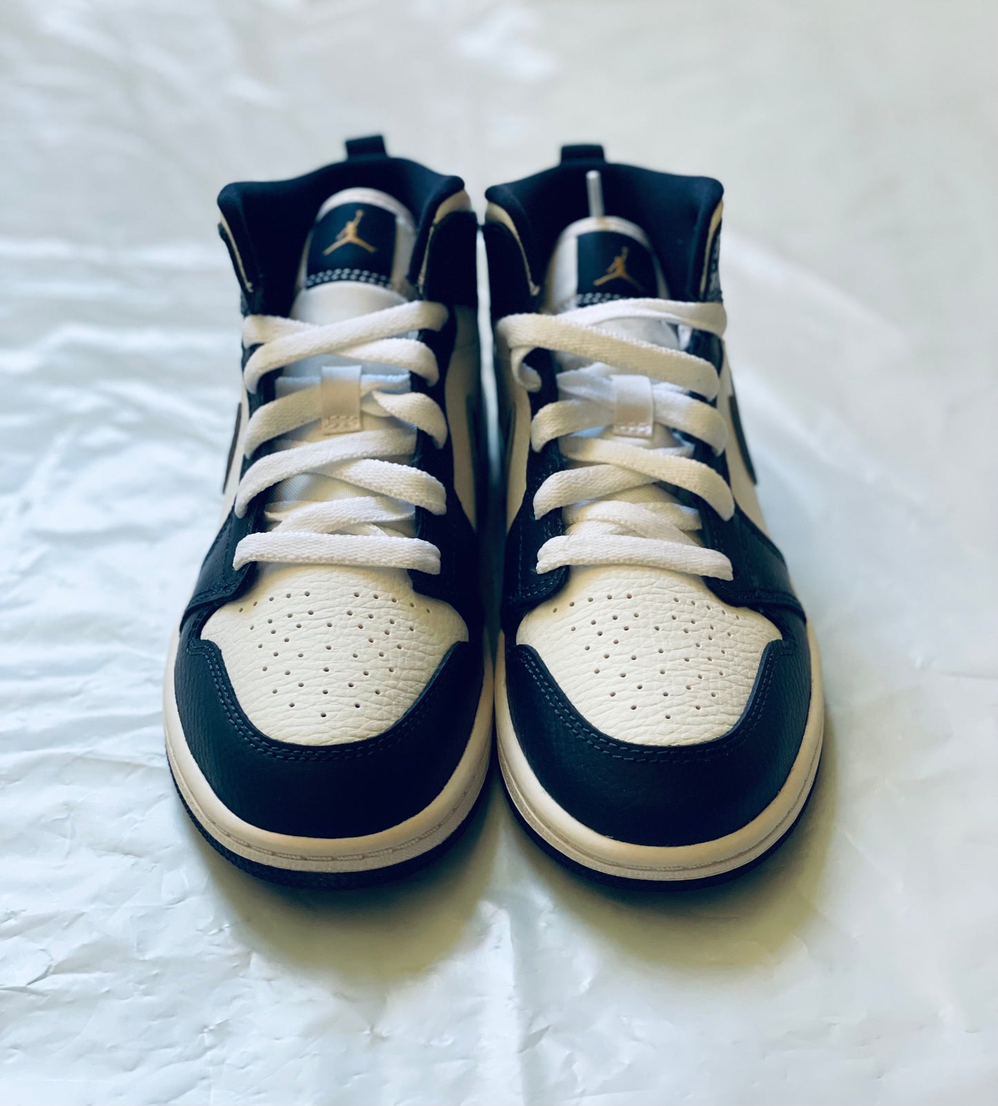 Jordan 1 Mid Kids wht/metallic gold-obsidian