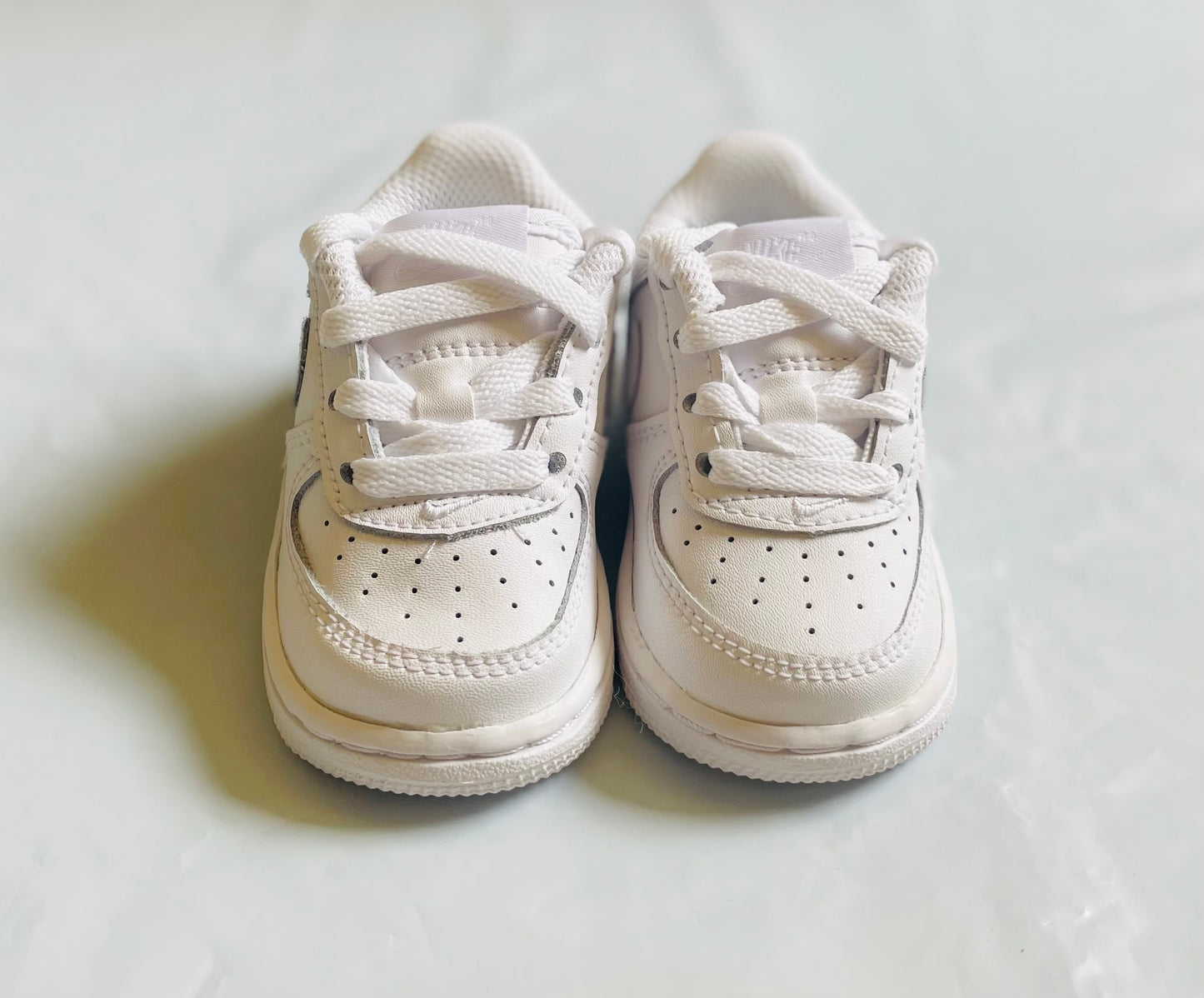 Air Force 1 all white low infants (TD) newer