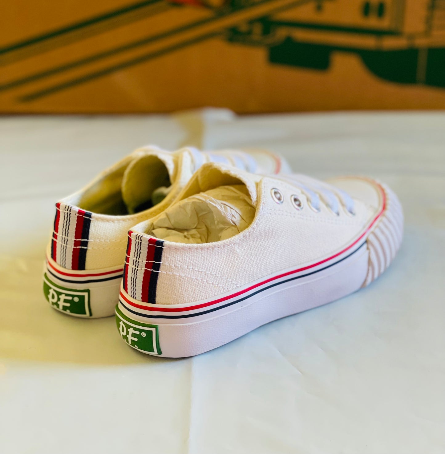 PF Flyer Center Lo Kids White