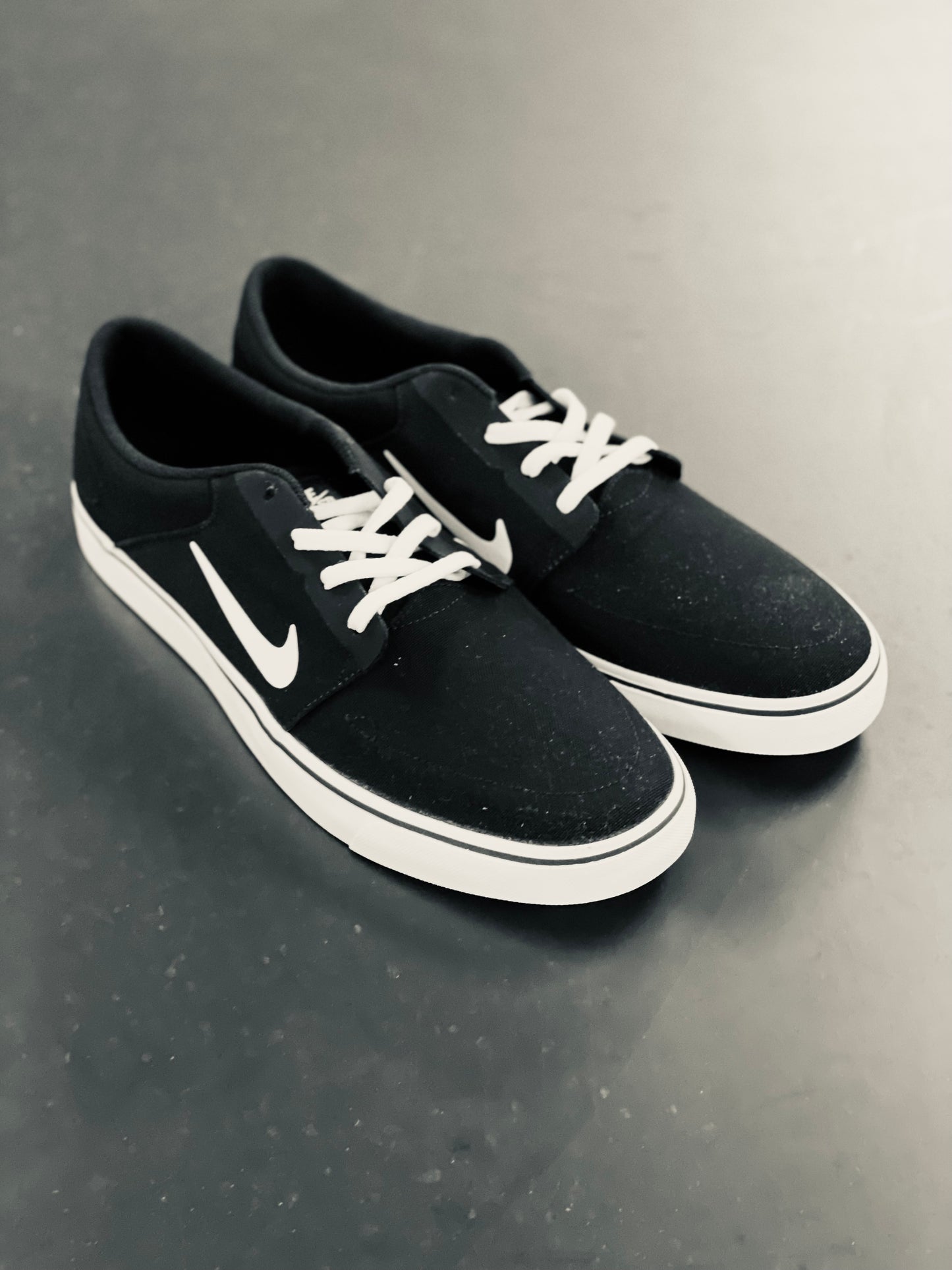 SB Portmore Cnvs blk/wht