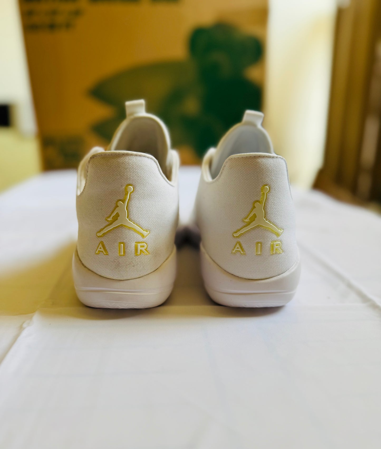 Air Jordan Eclipse triple white