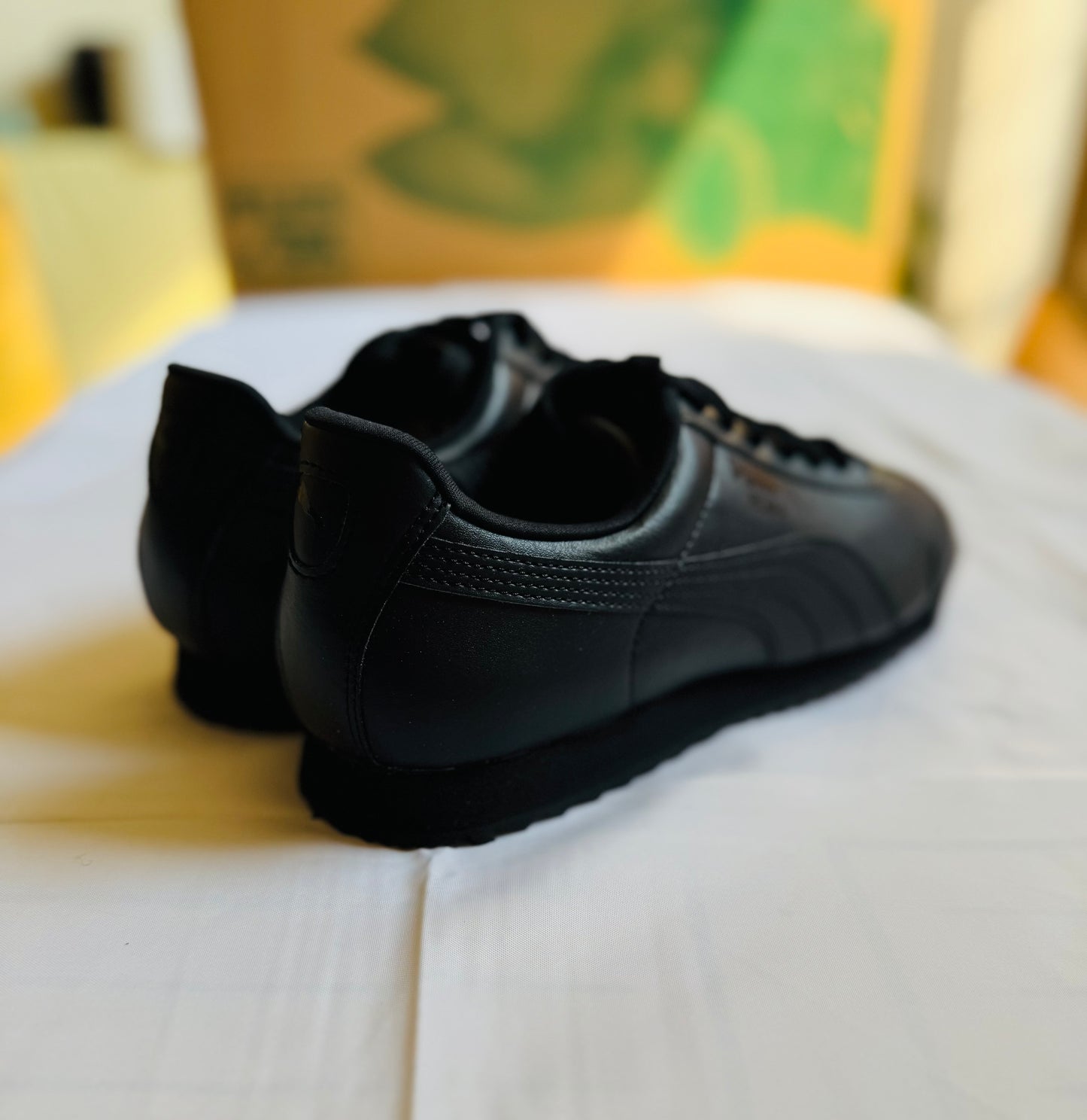 Roma Basic all black