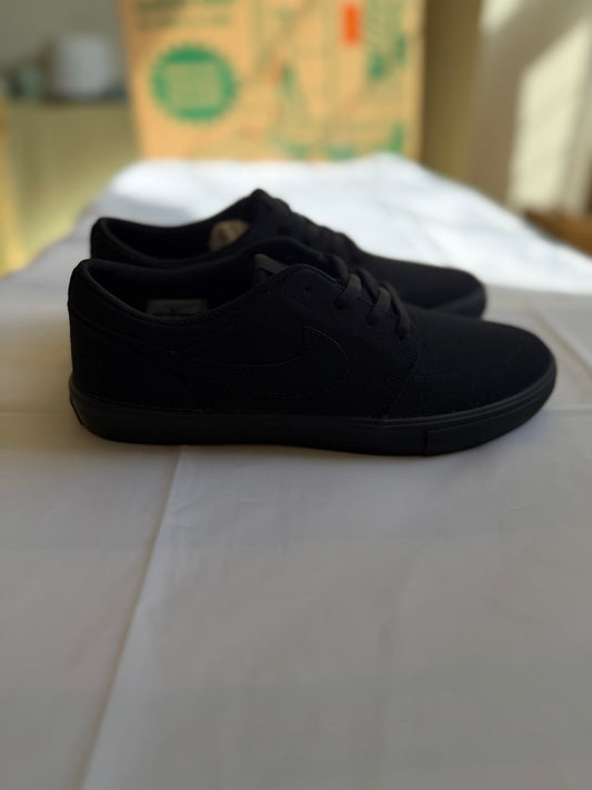 SB Portmore II Solar Canvas