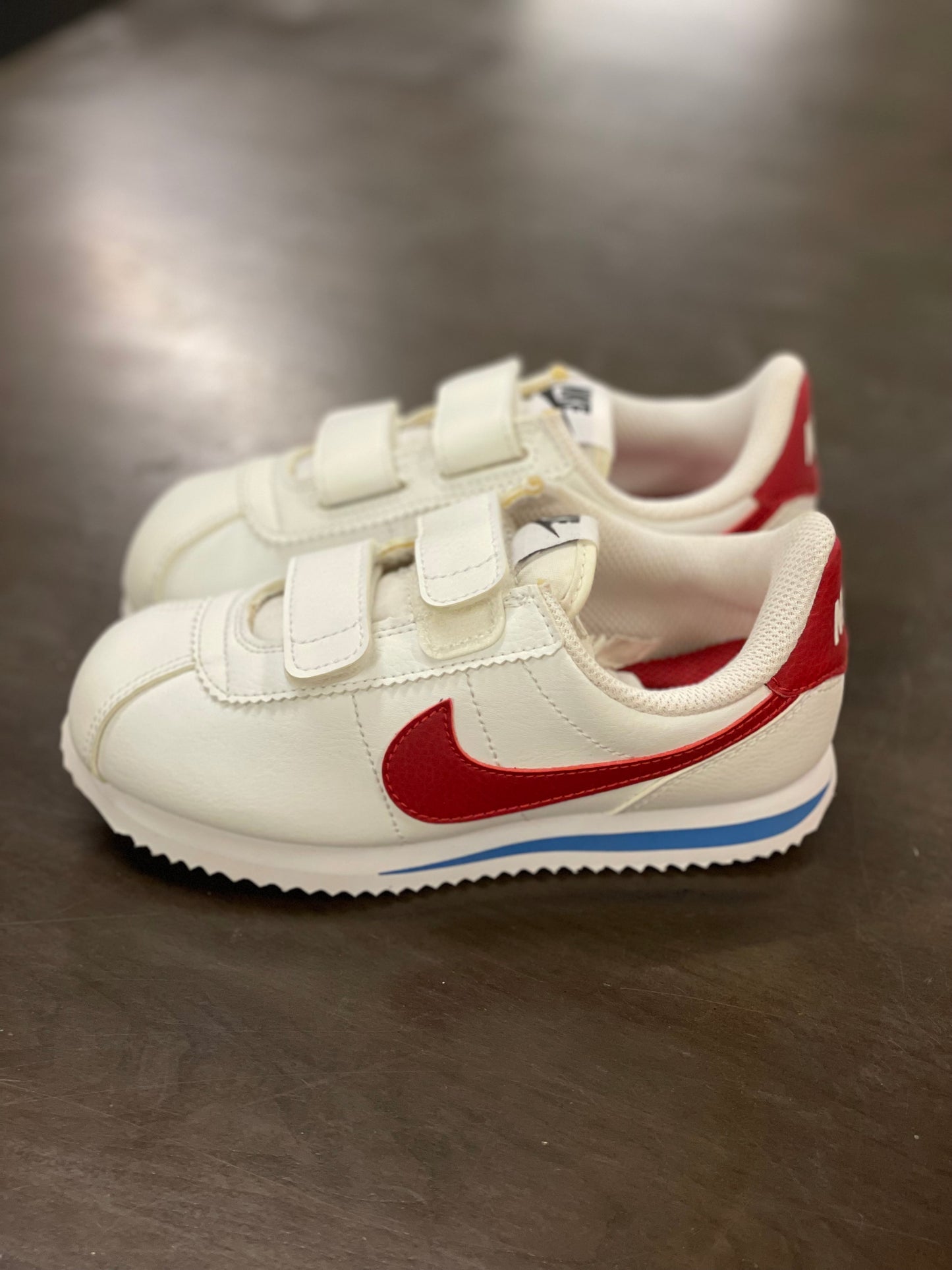 Cortez Basic SL (PSV) v red