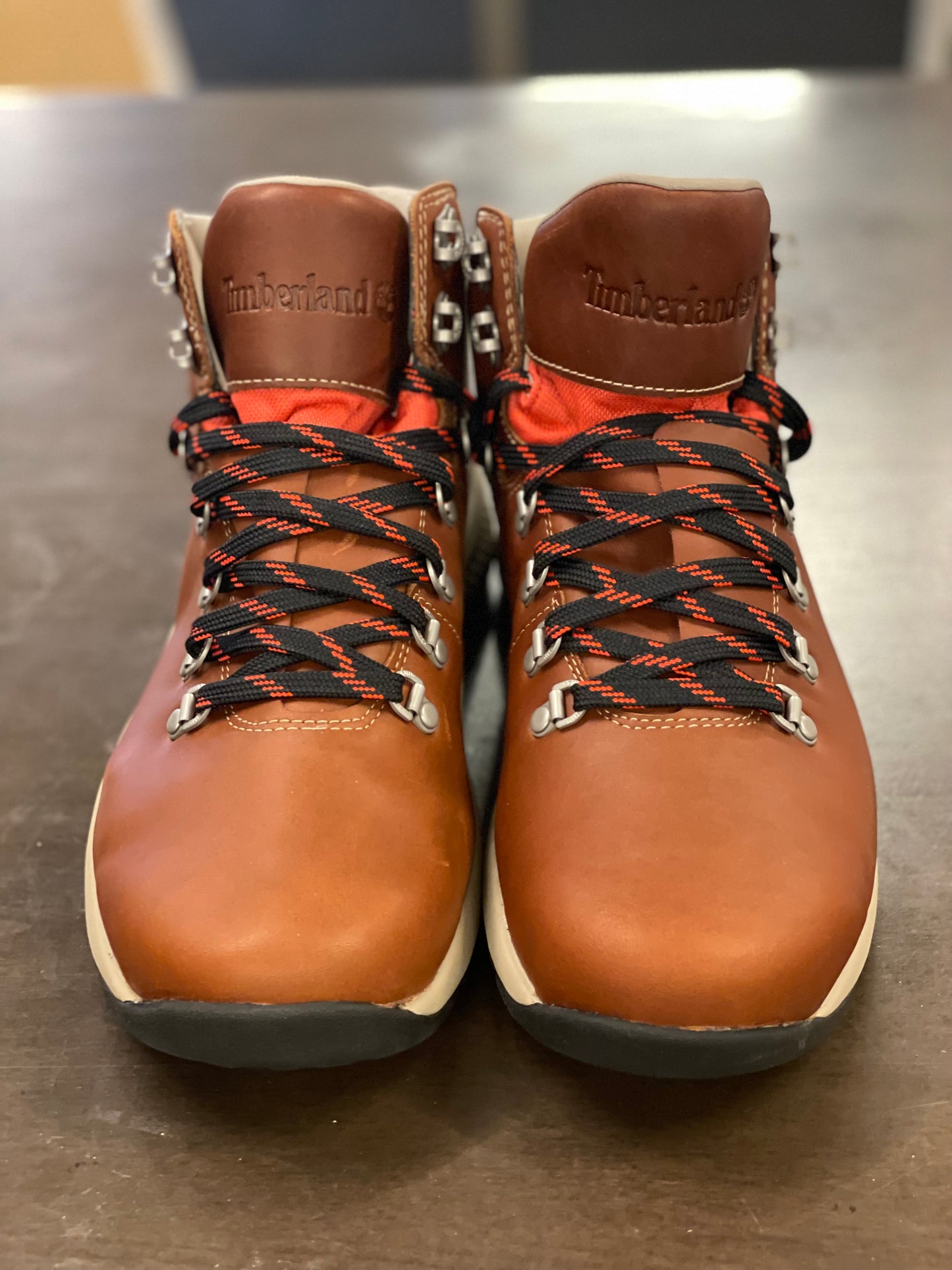 Flyroam Trail Leather