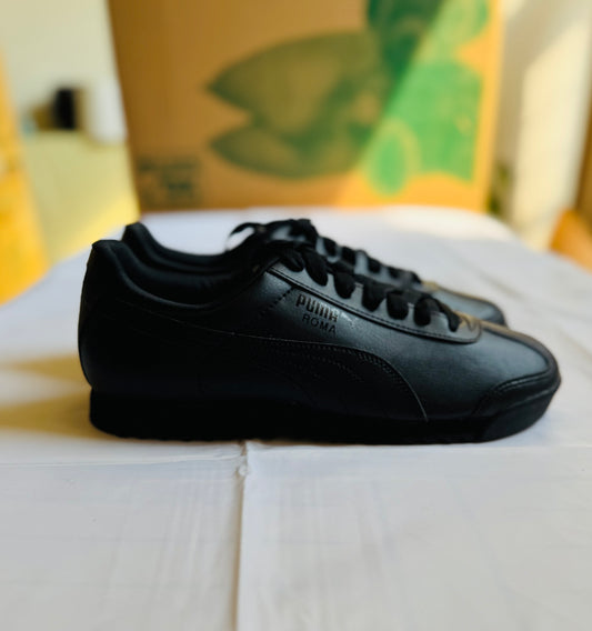 Roma Basic all black