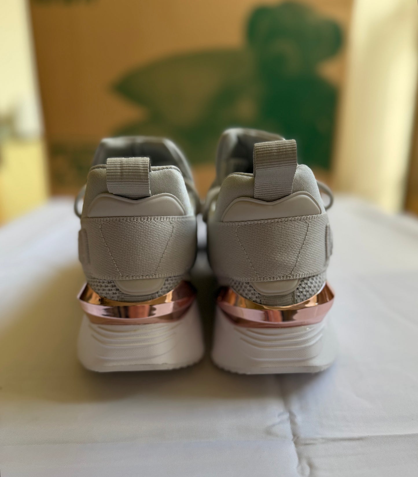 Muse Metallic Rose Ws 9.5 only