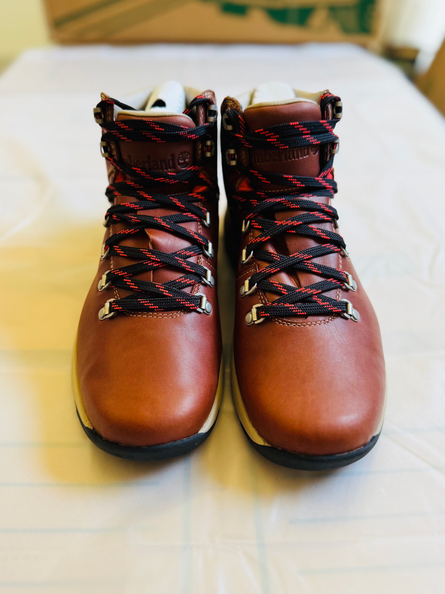 Flyroam Trail Leather