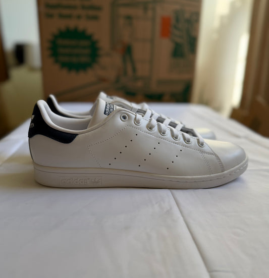 Stan Smith White/Navy Mens-Adidas