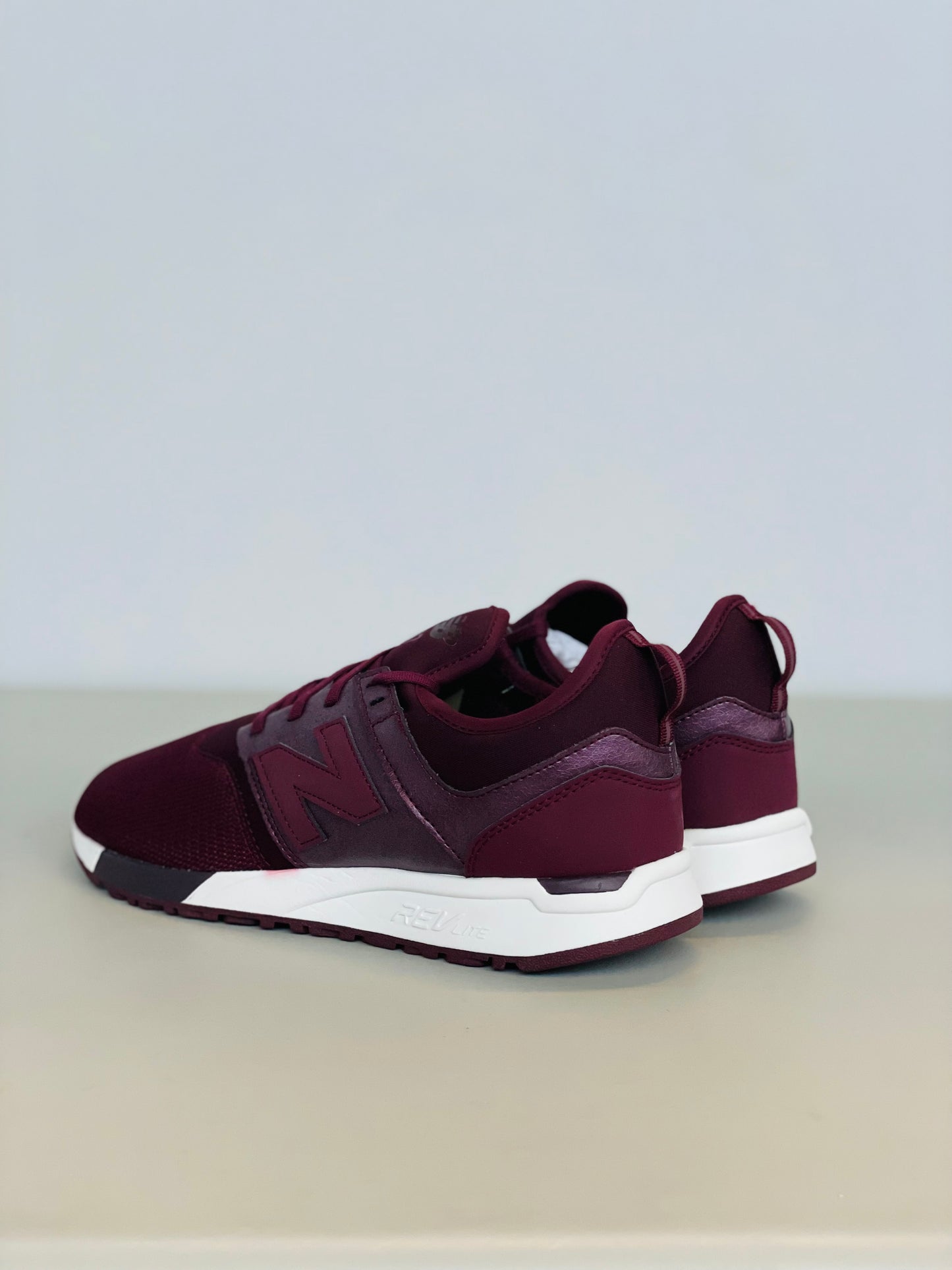 247 W Cabernet size 10