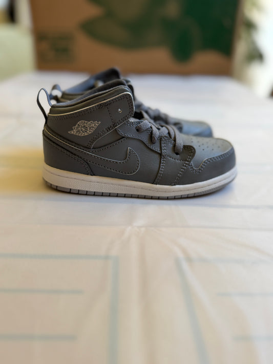 Jordan 1 mid bt